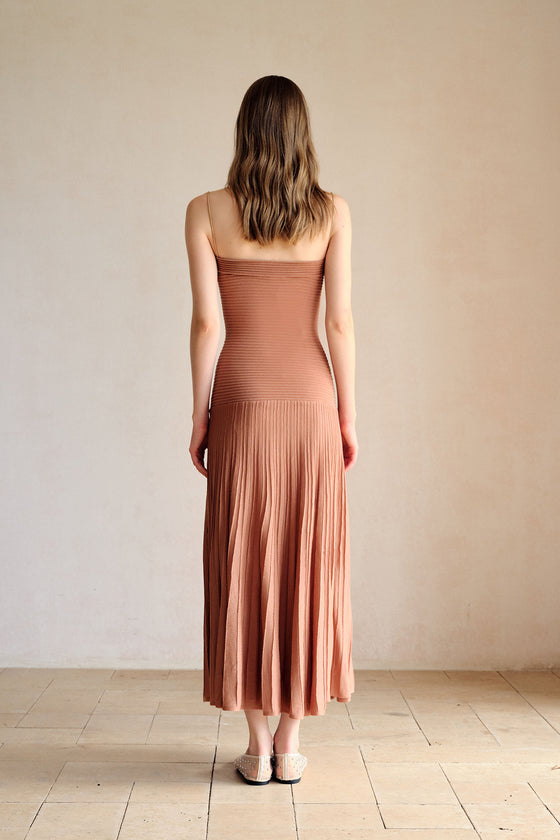 Phyllo Midi Knit Dress (Chesnut)