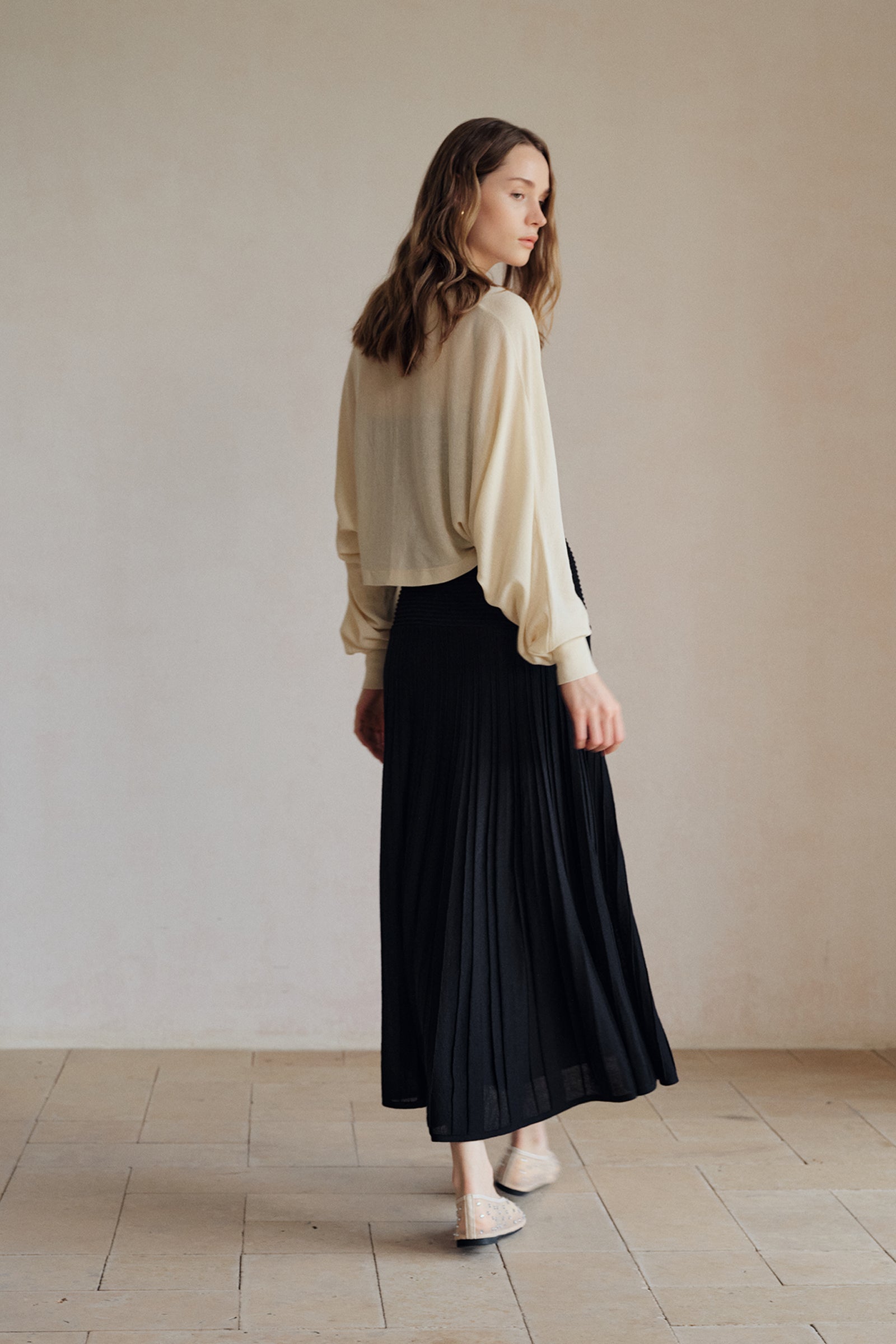 Beth Cropped Knit Overlay (Curd)