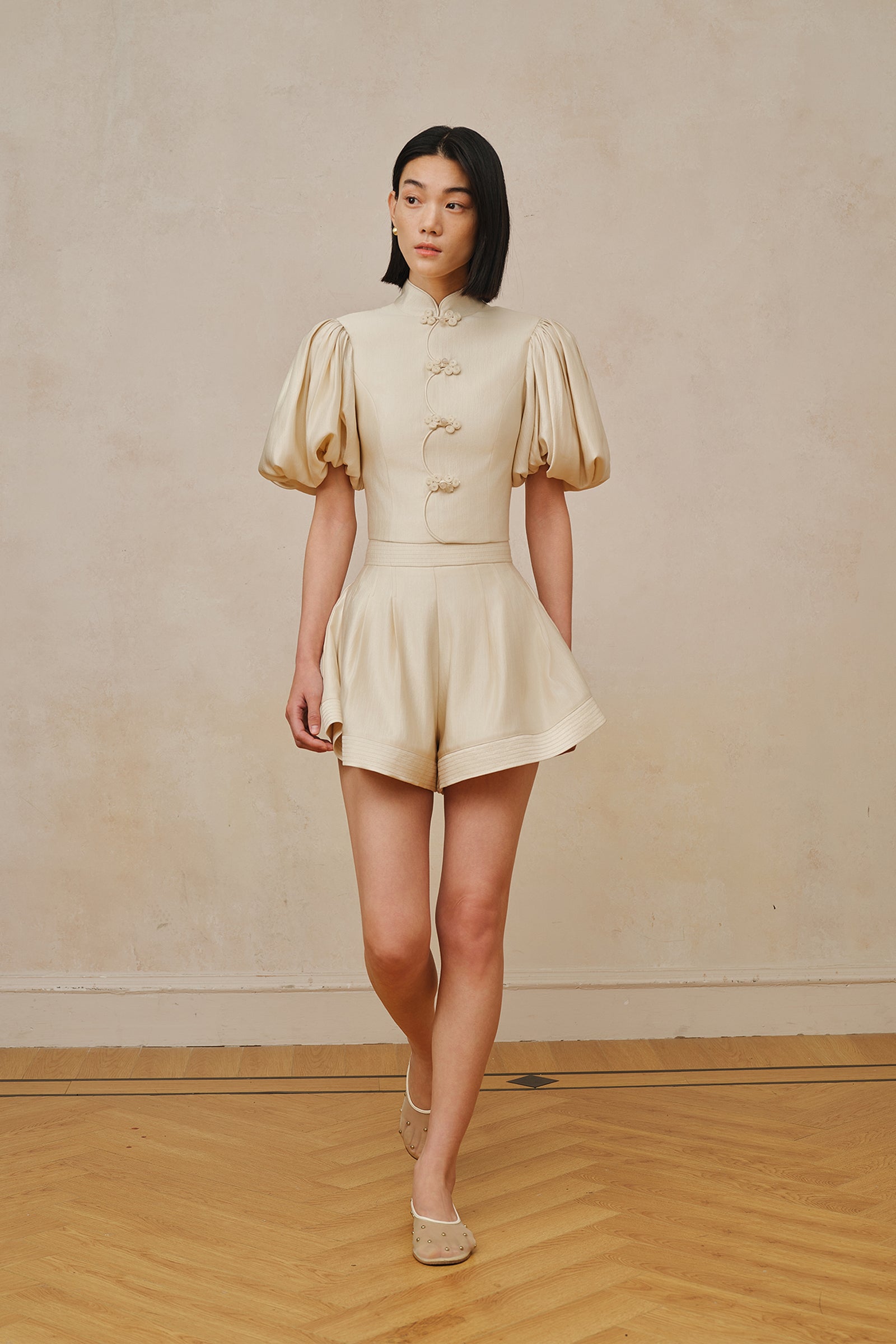 Thea Shorts (Eclat Champagne)