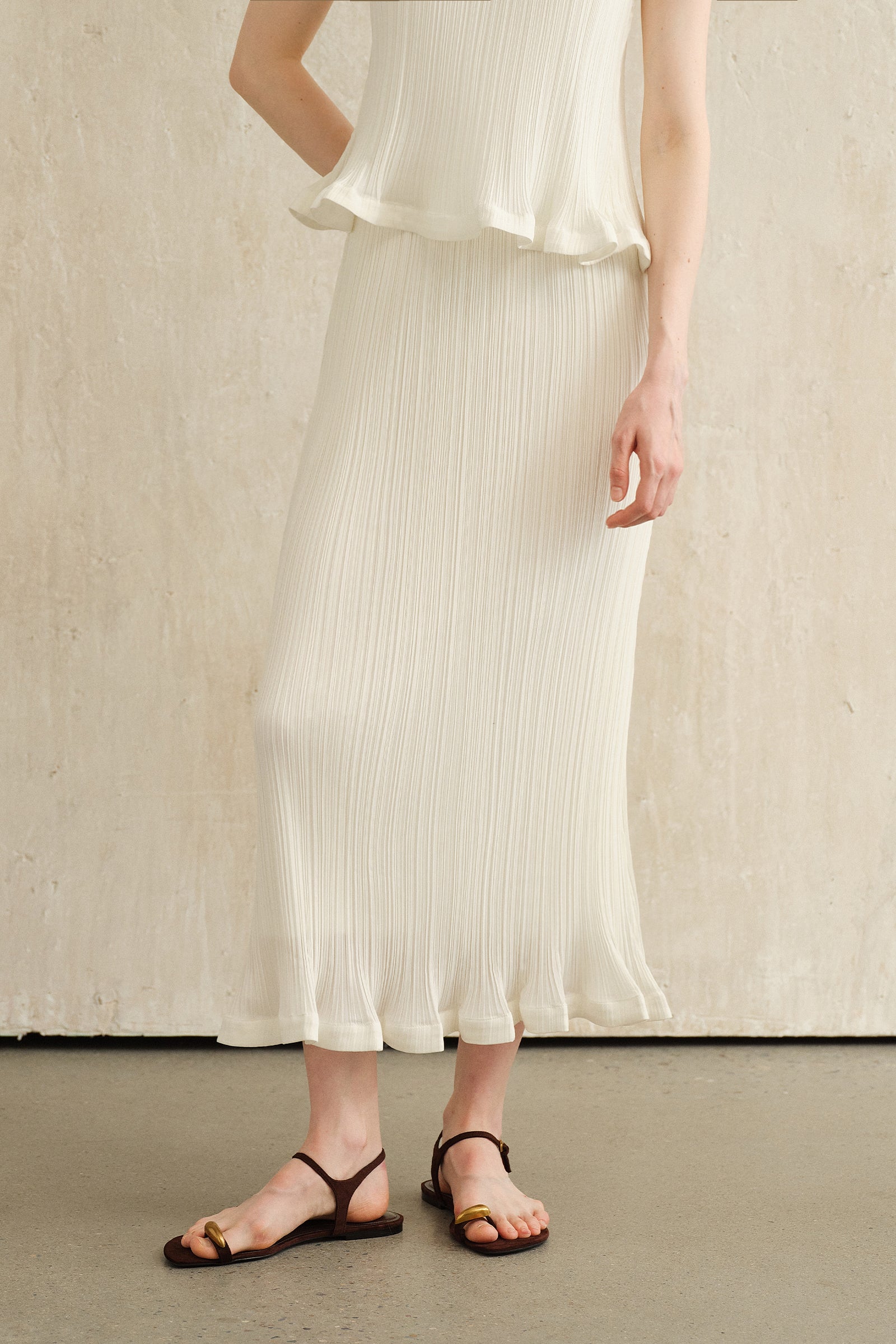 Sorra Midi Skirt (Snow White)