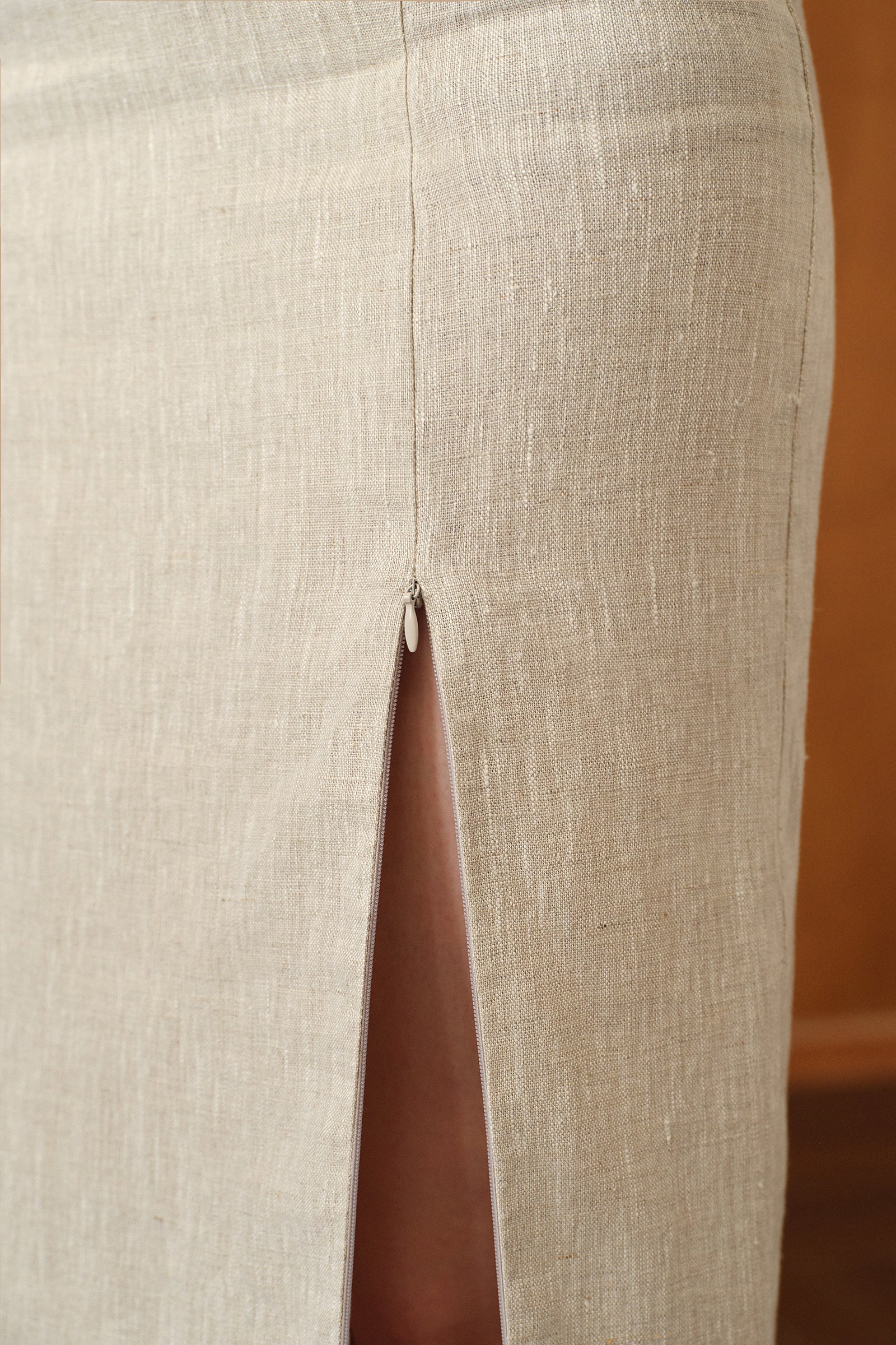 Mara Linen Midi Skirt (Natural Linen)
