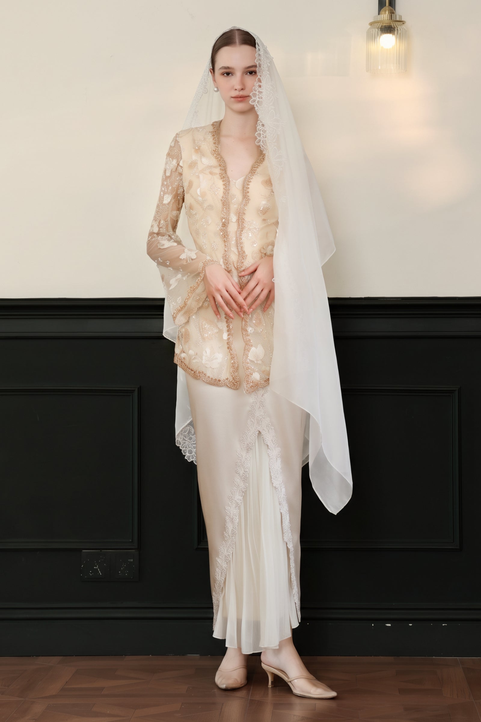 BACKORDER Mahsuri Kebaya Top (Moonlight Gold)