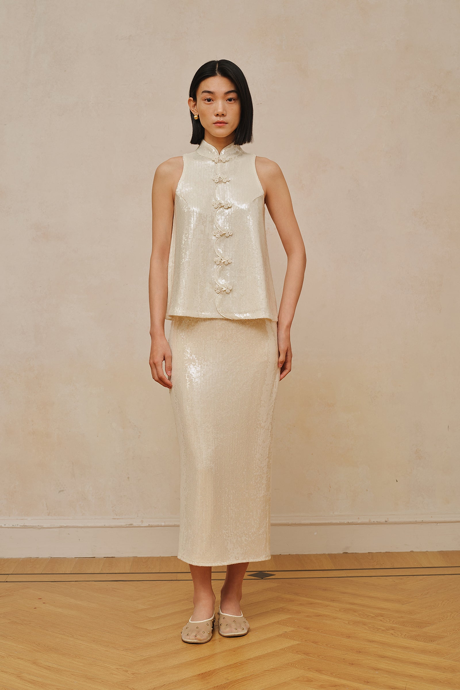 Lumen Top (Porcelain White)
