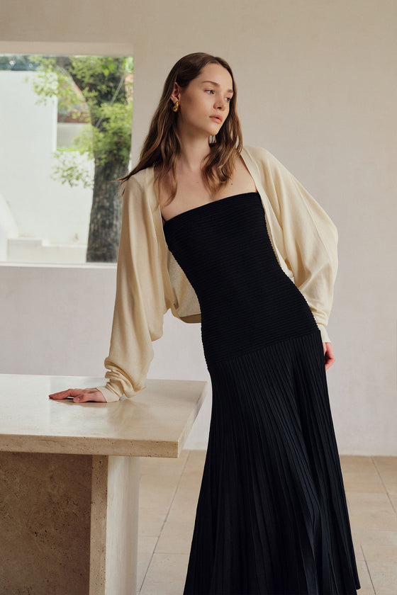 Phyllo Midi Knit Dress (Black)