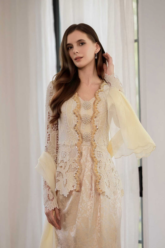 Seroja Kebaya Top Gold Beads (Cream)
