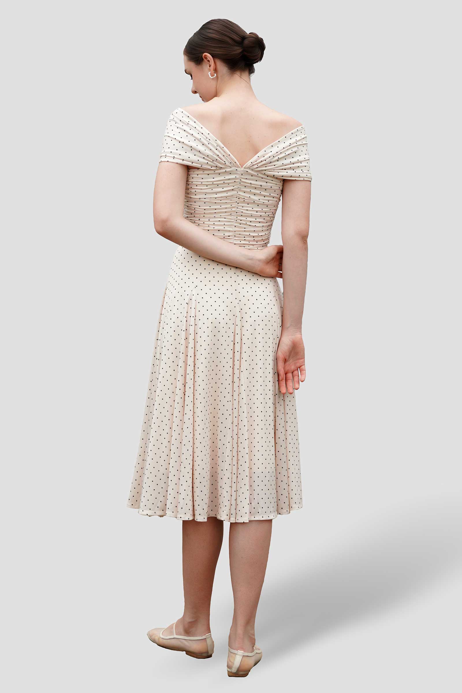 Eira Multiway Top (Ivory)