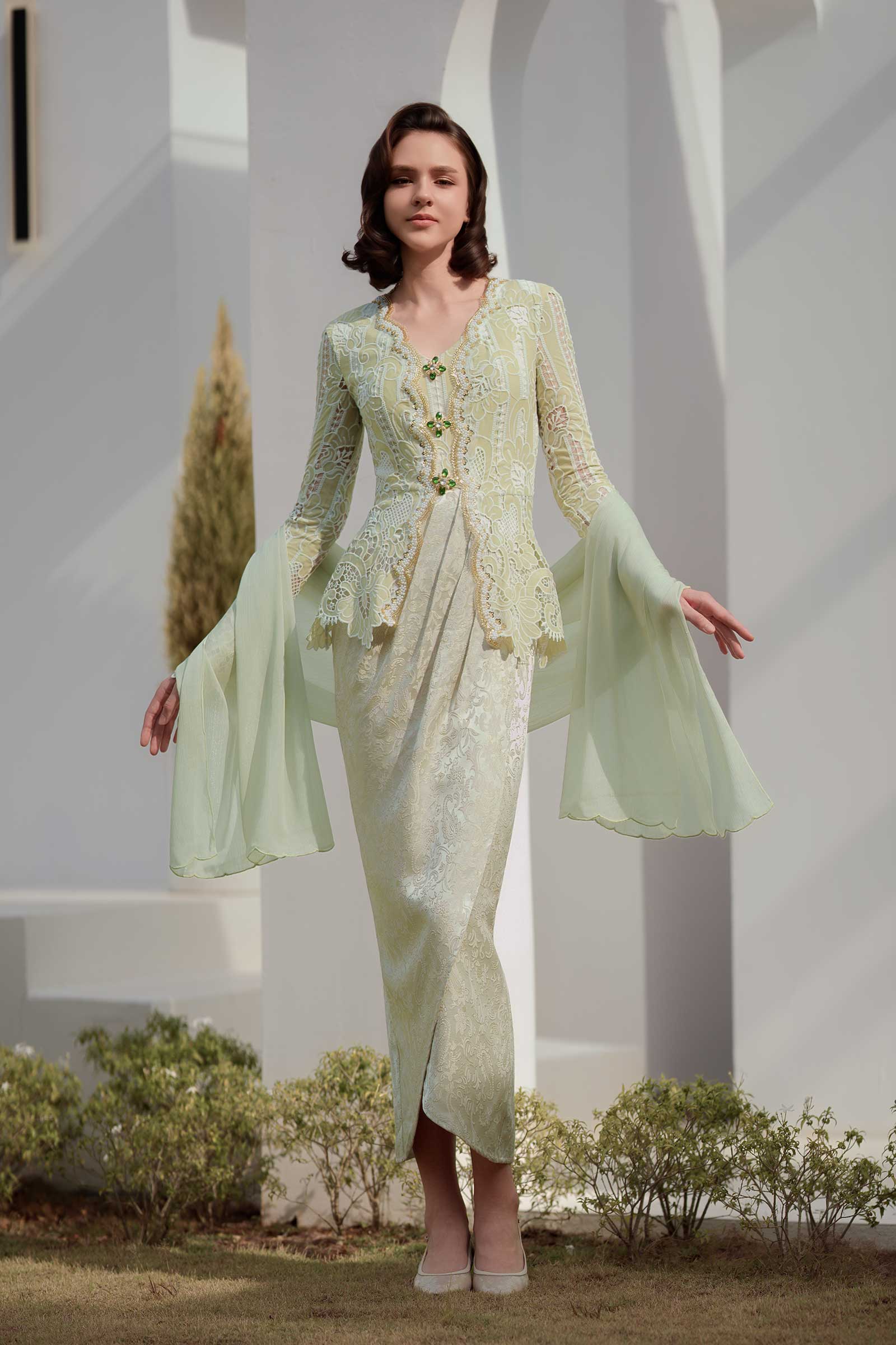 BACKORDER Seroja Kebaya Top (Sage)