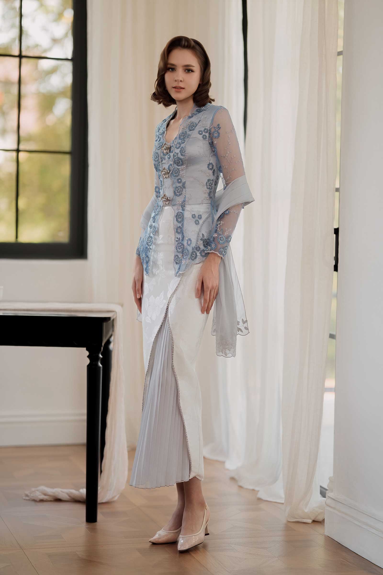 Mawar Shawls (Grey) (Non Returnable)