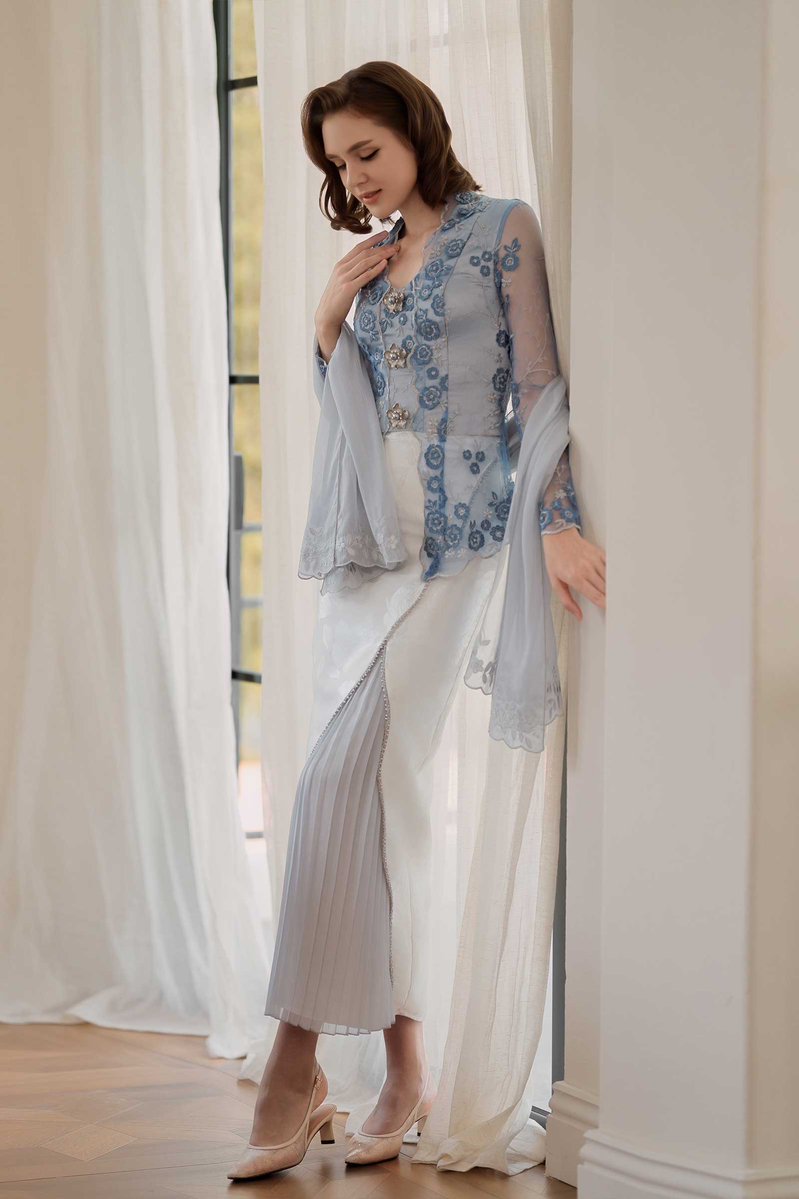 Mawar Shawls (Grey) (Non Returnable)
