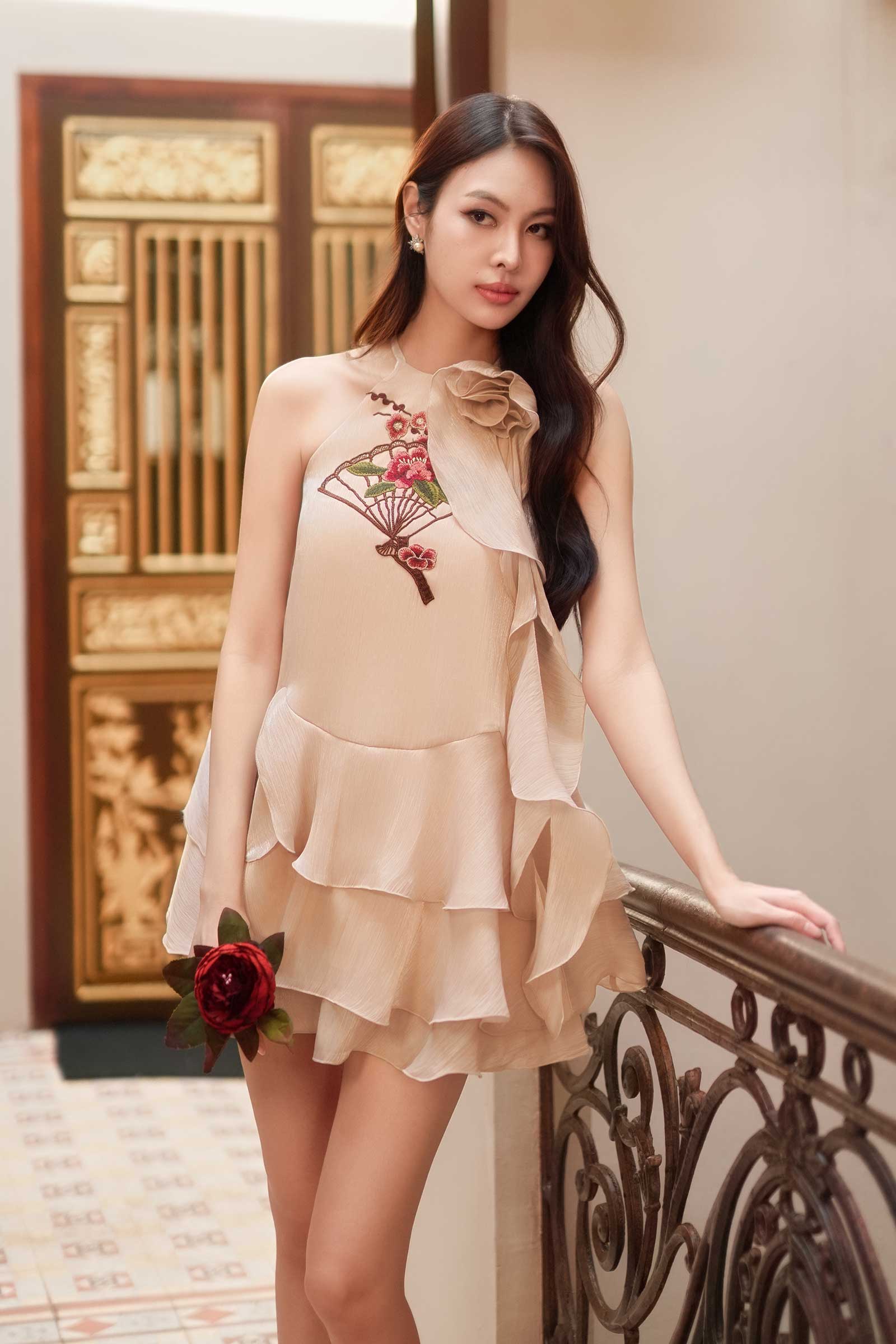 Roselune Dress (Champagne)