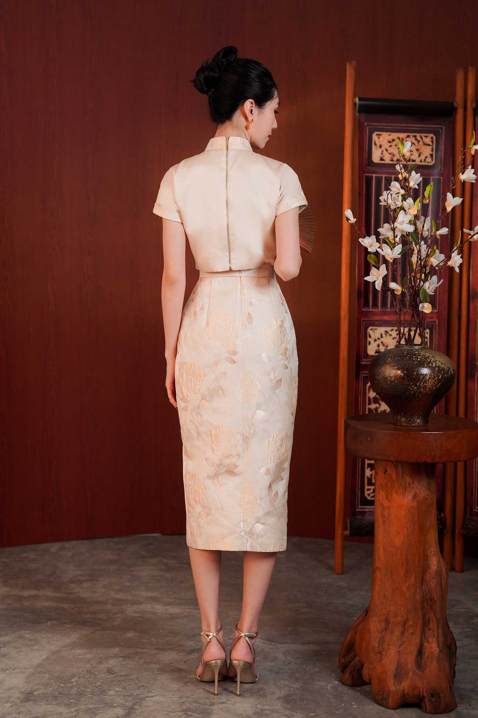 Ai Qipao Set (Gold)