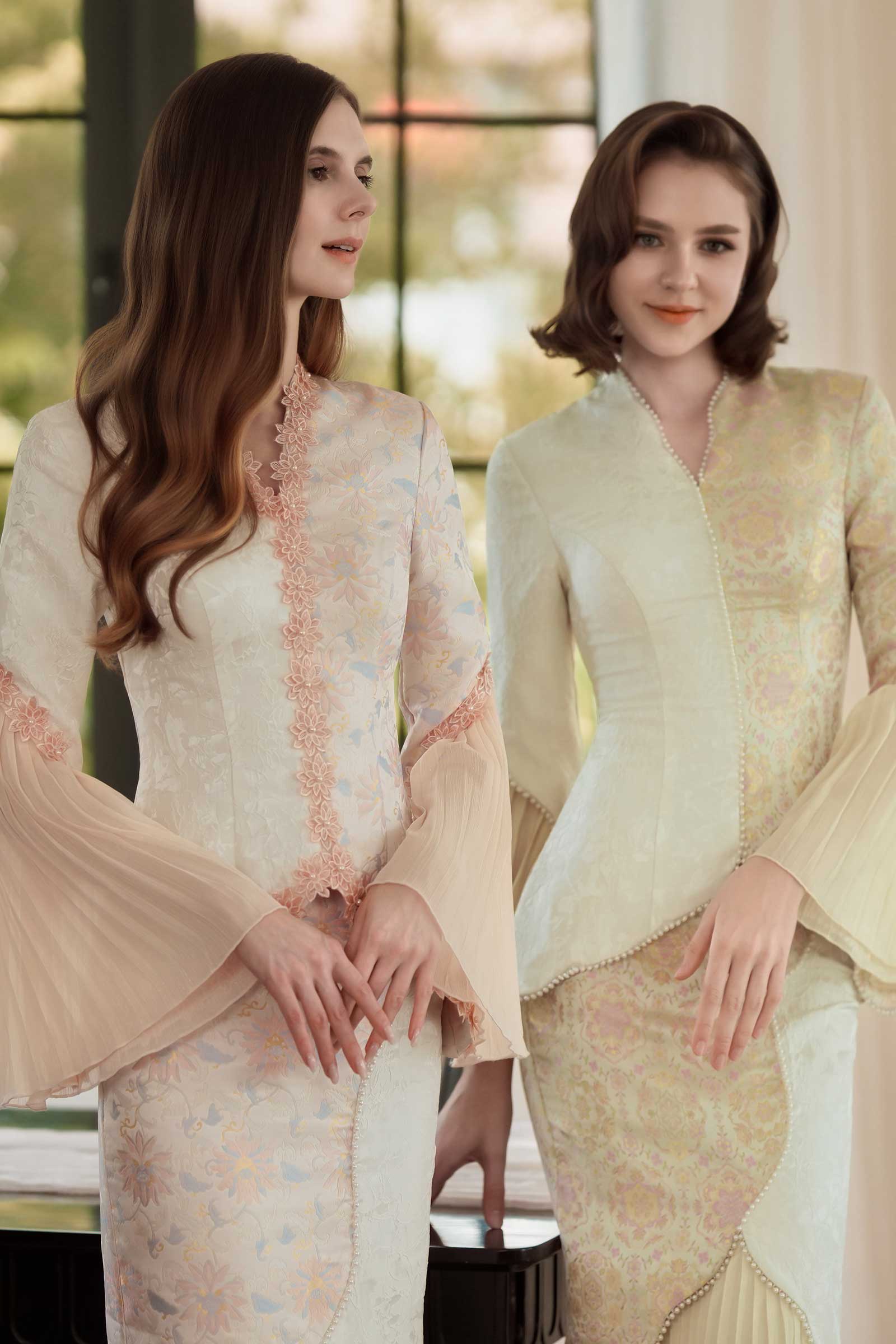 Niessa Kebaya Top (Pistachio)