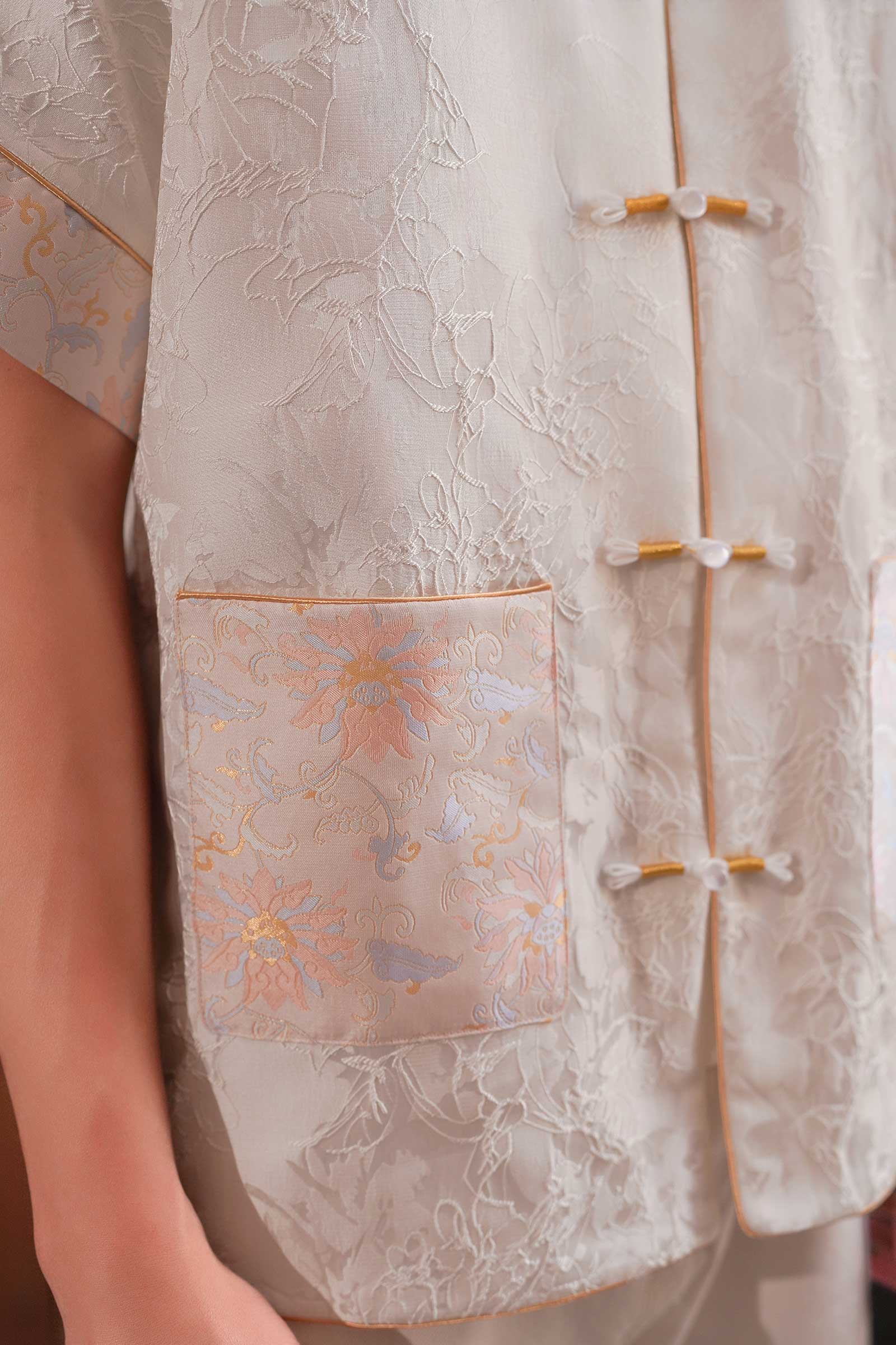 BACKORDER Elysia Samfu (White)