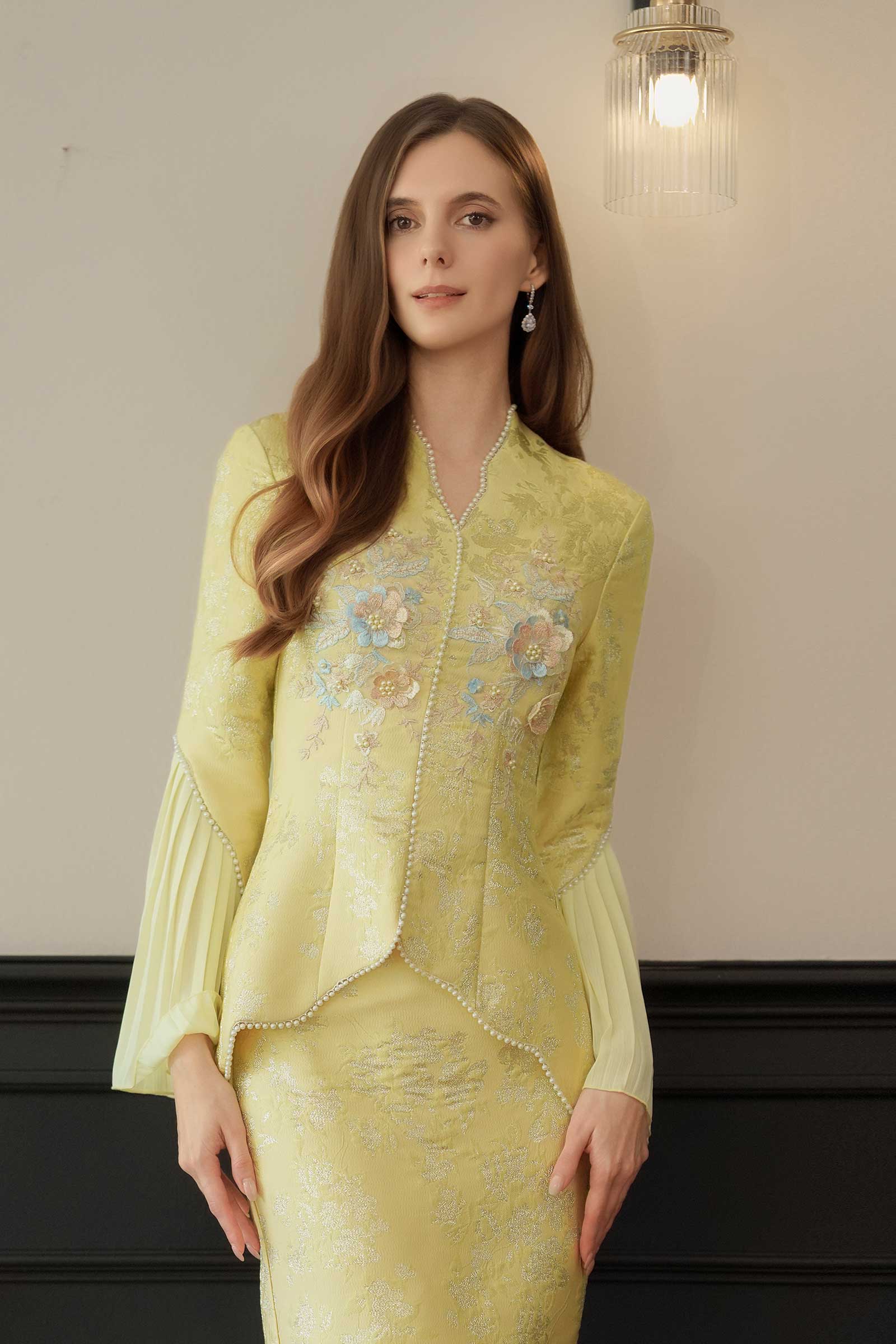 Rosabella Kebaya Set (Sunlit Butter)