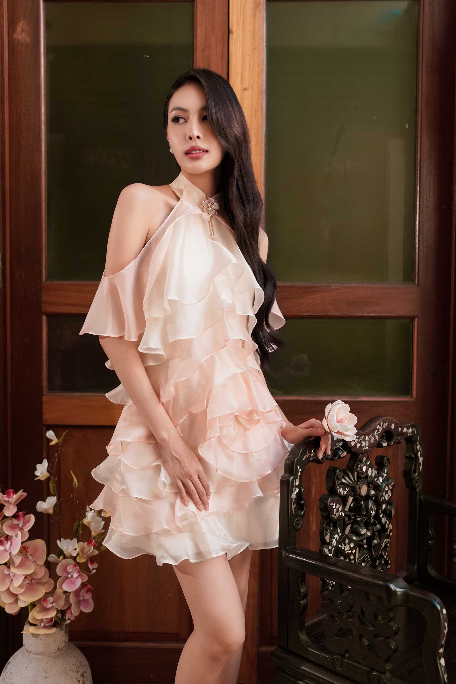 BACKORDER Elyse Ruffle Qipao Dress (Cream)
