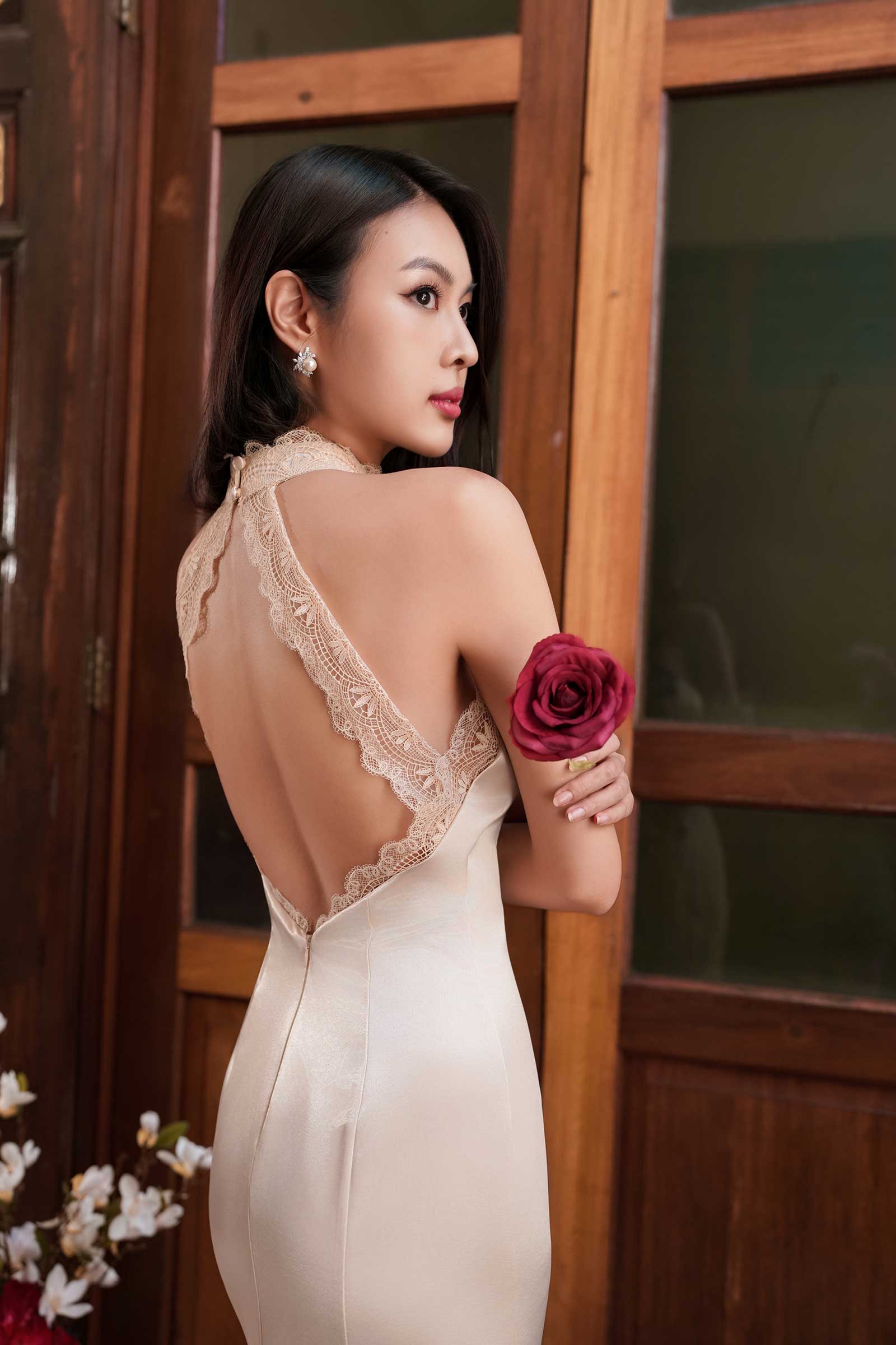 Jin Yue Qipao Set (Champagne)