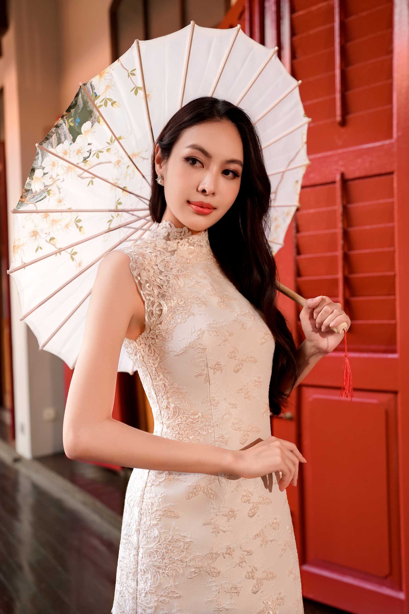 BACKORDER Eirene Qipao (Champagne)