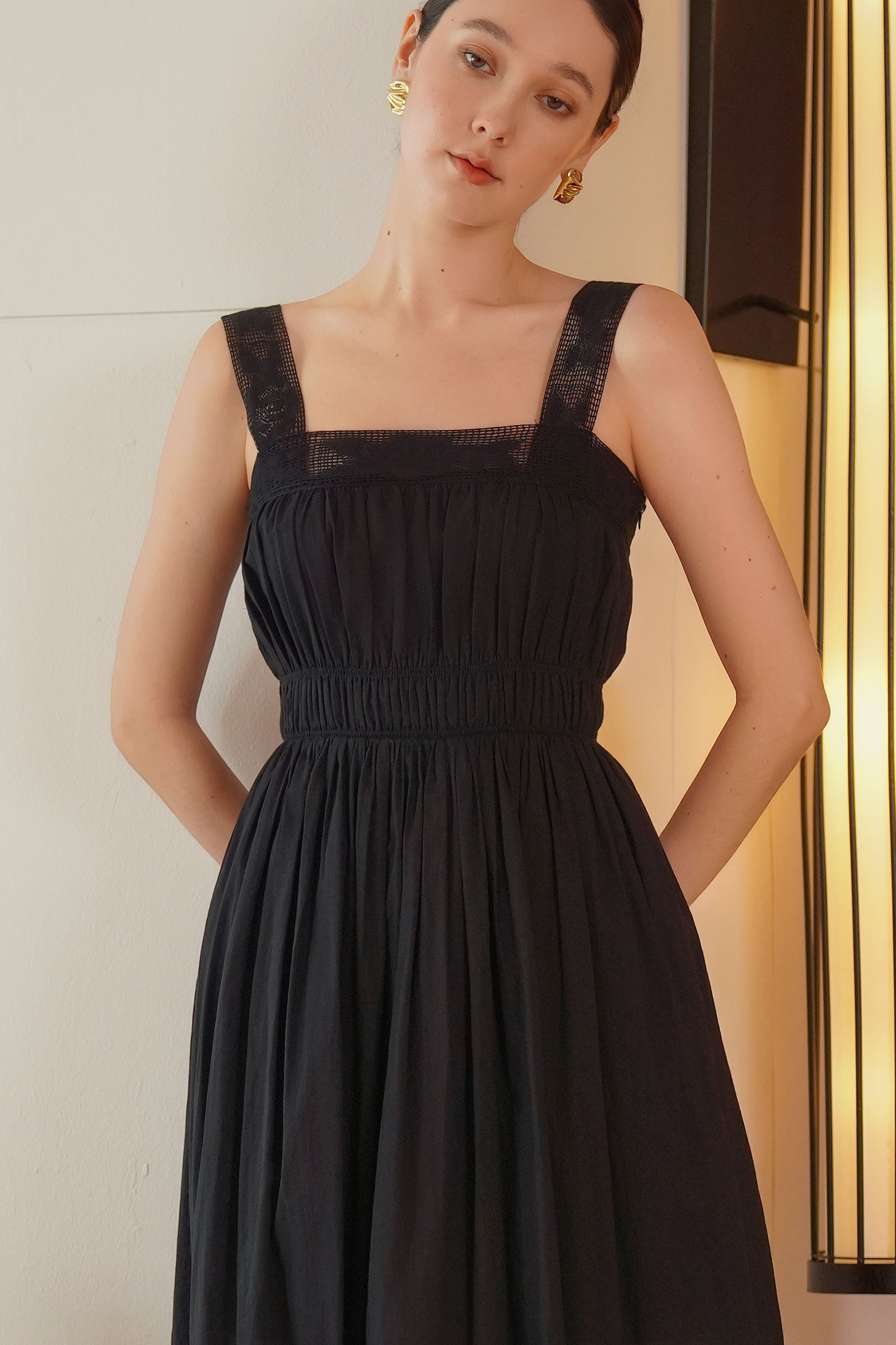 Delearis Dress (Black)