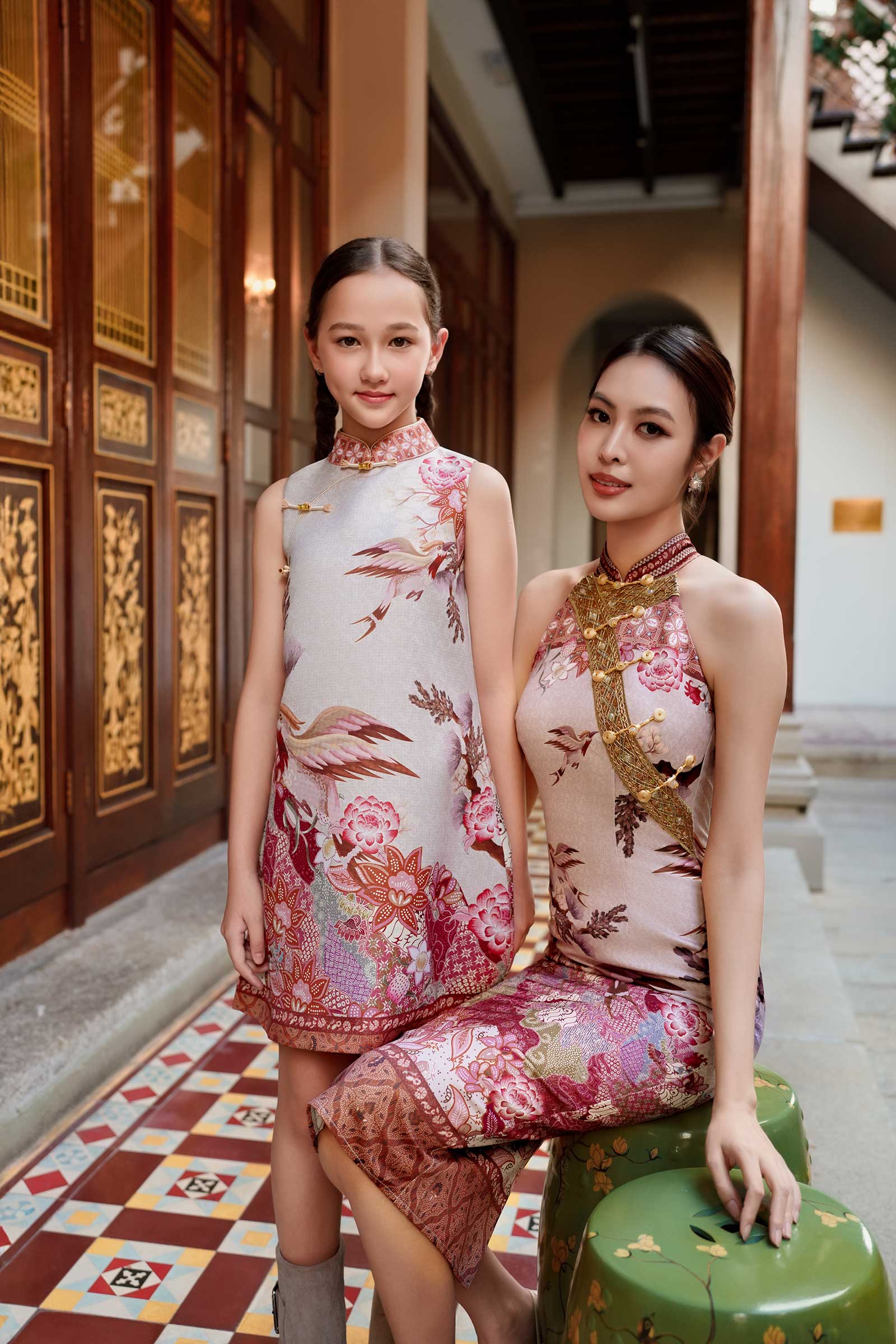 BACKORDER Paradis Qipao (Red)