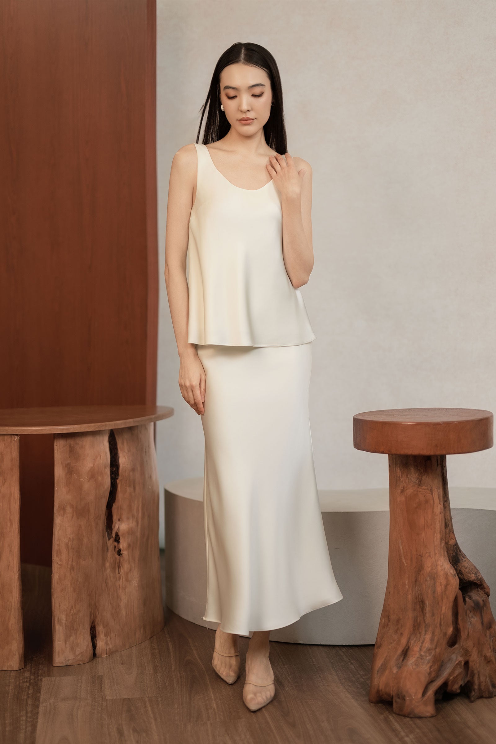 Eliette Satin Skirt (Pearl)
