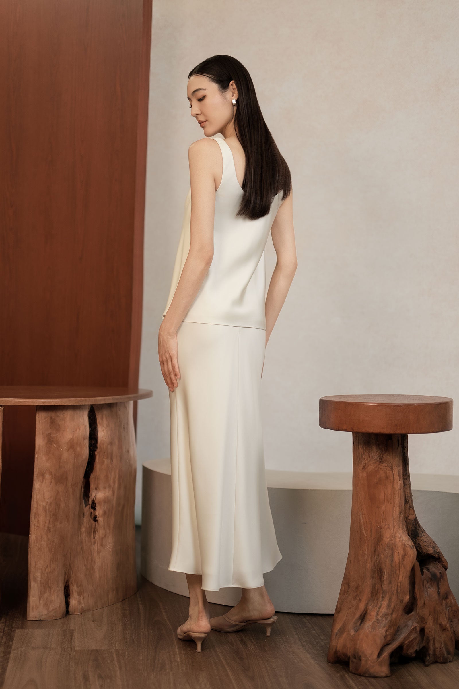Eliette Satin Skirt (Pearl)