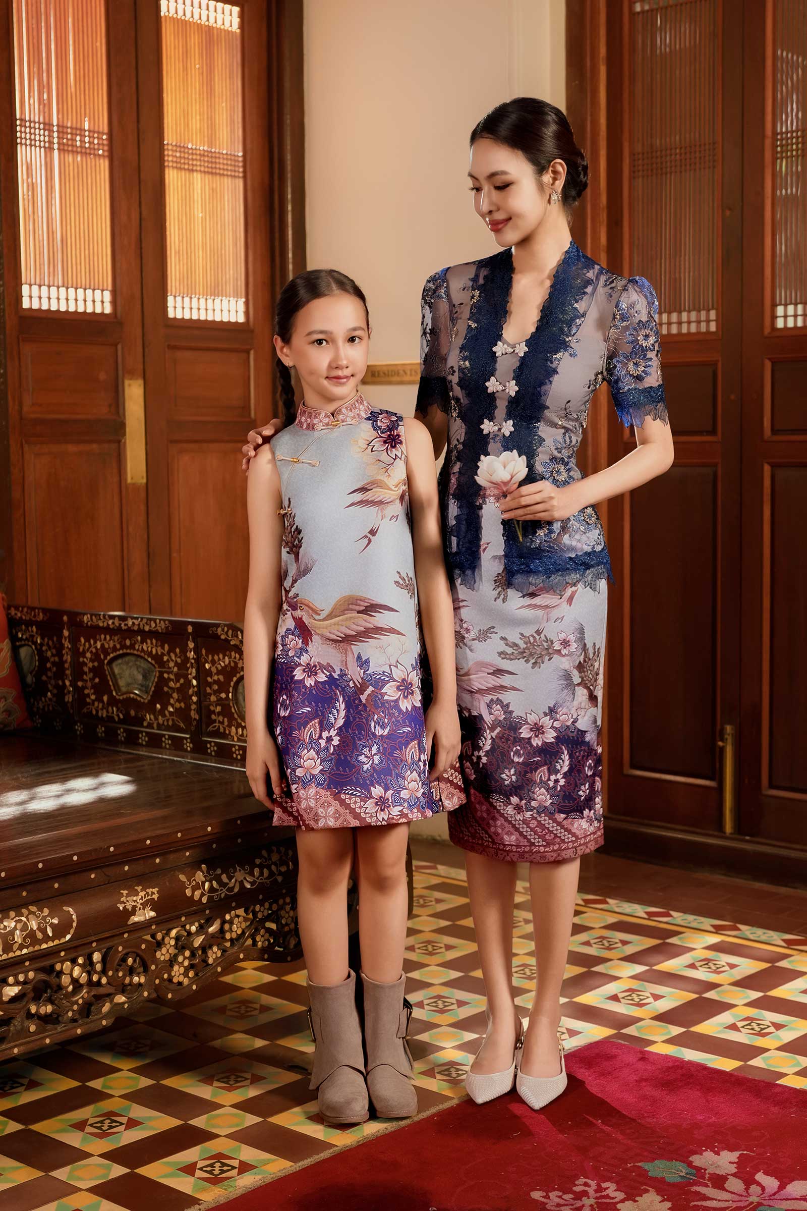 Paradis Kebaya Set (Blue)