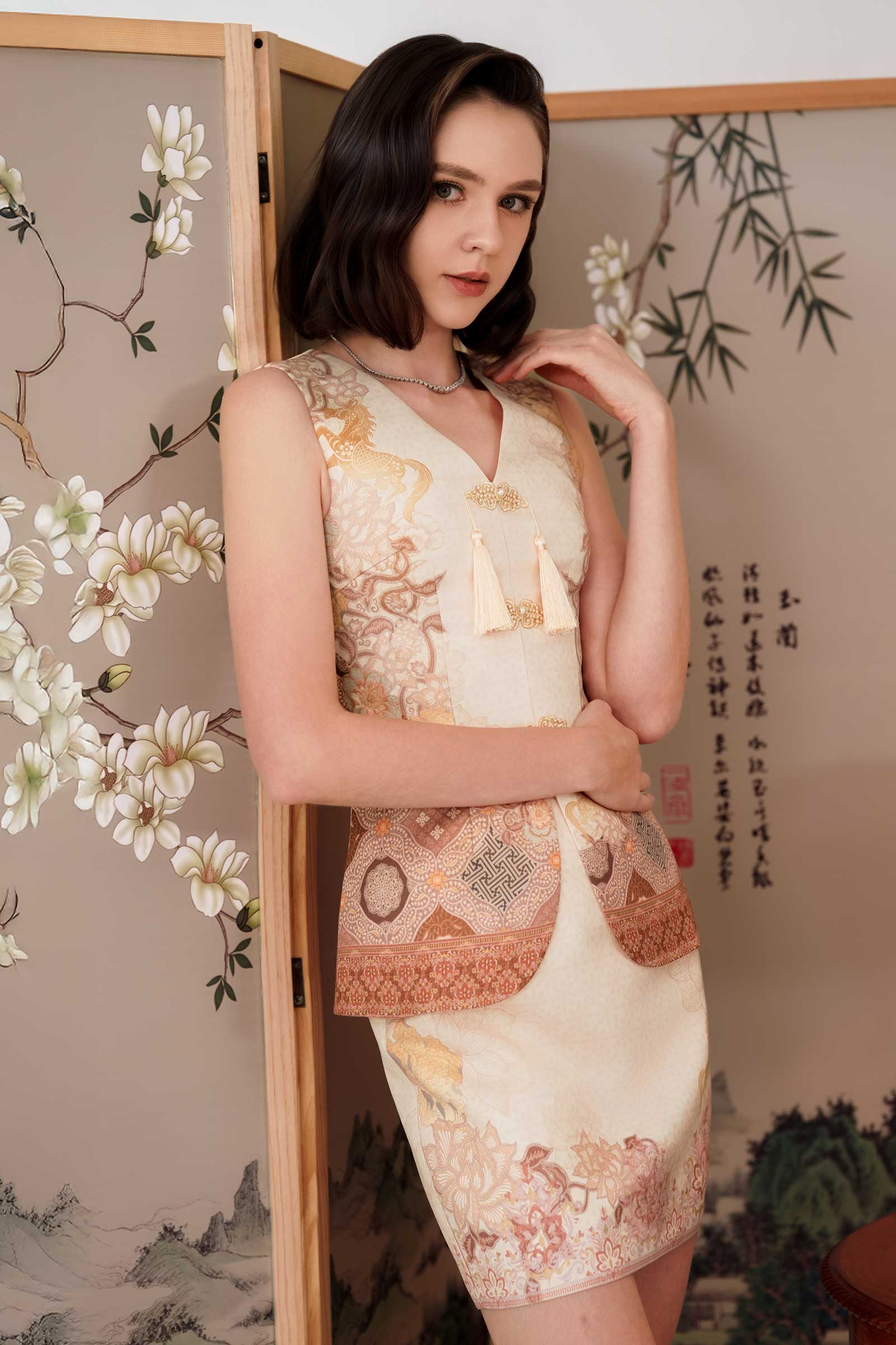 Ruiya Qipao Set (Gold)