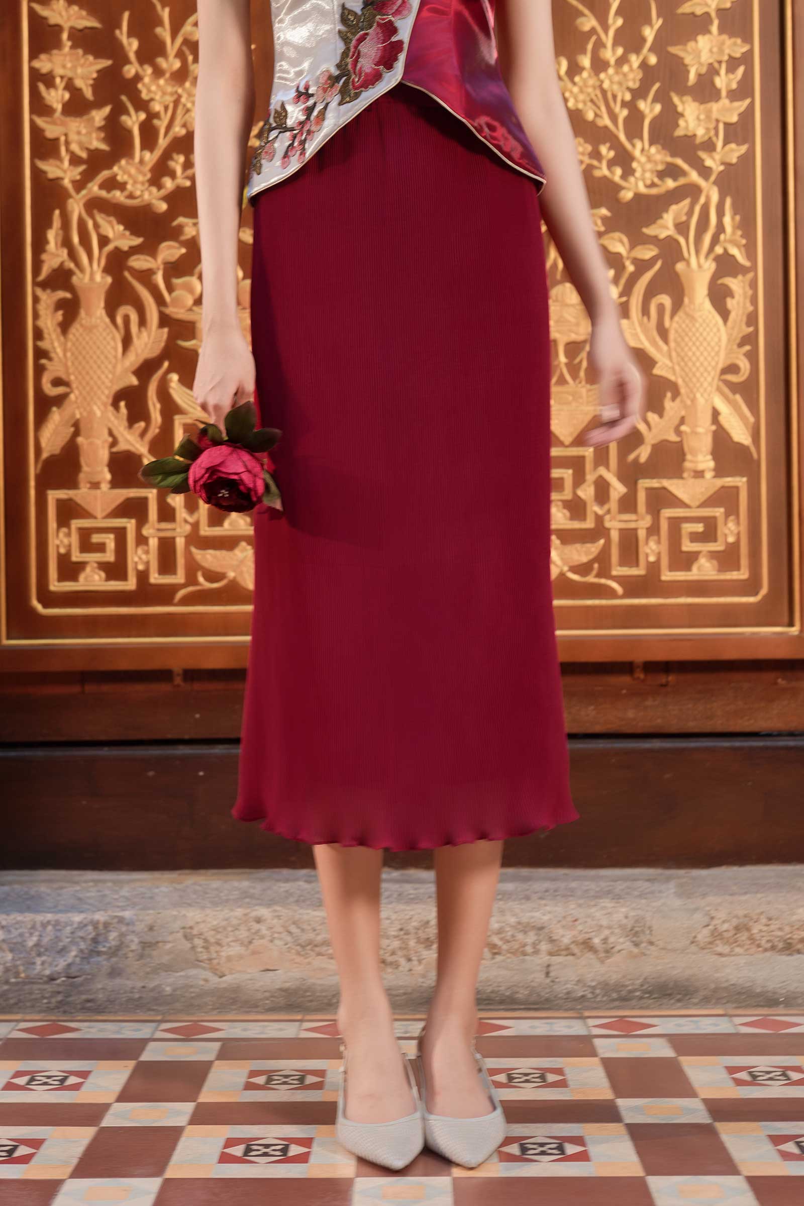 Hua Rui Skirt (Ruby Red)
