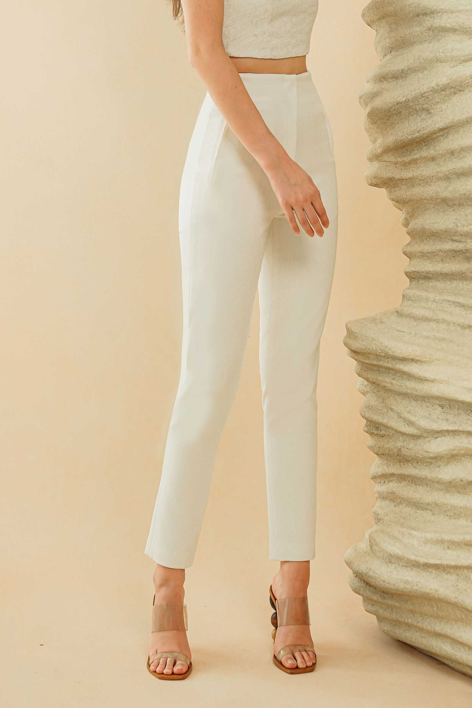 Deqior Peg Pants (White)