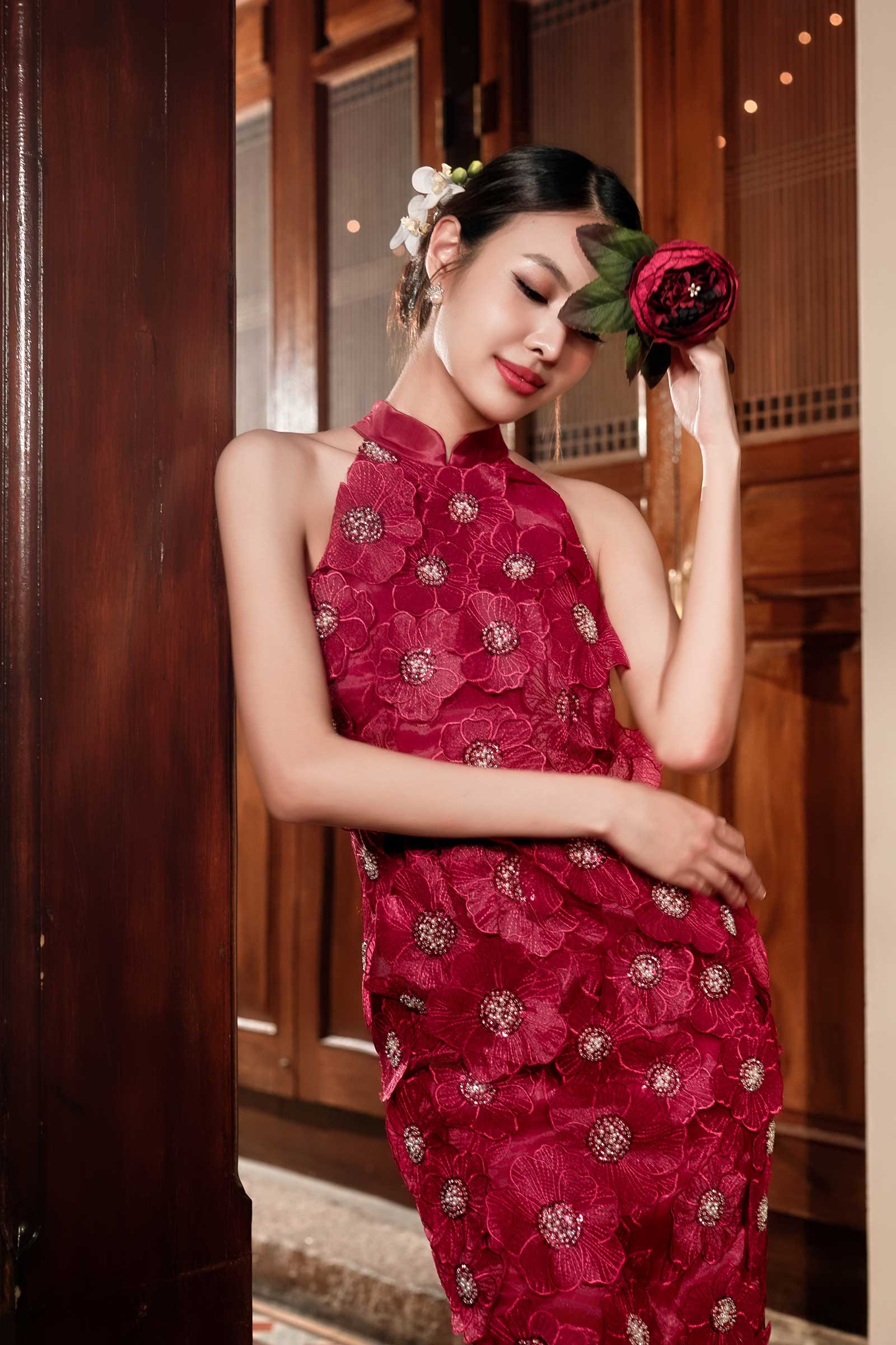 Shu Hua Qipao (Ruby Red)
