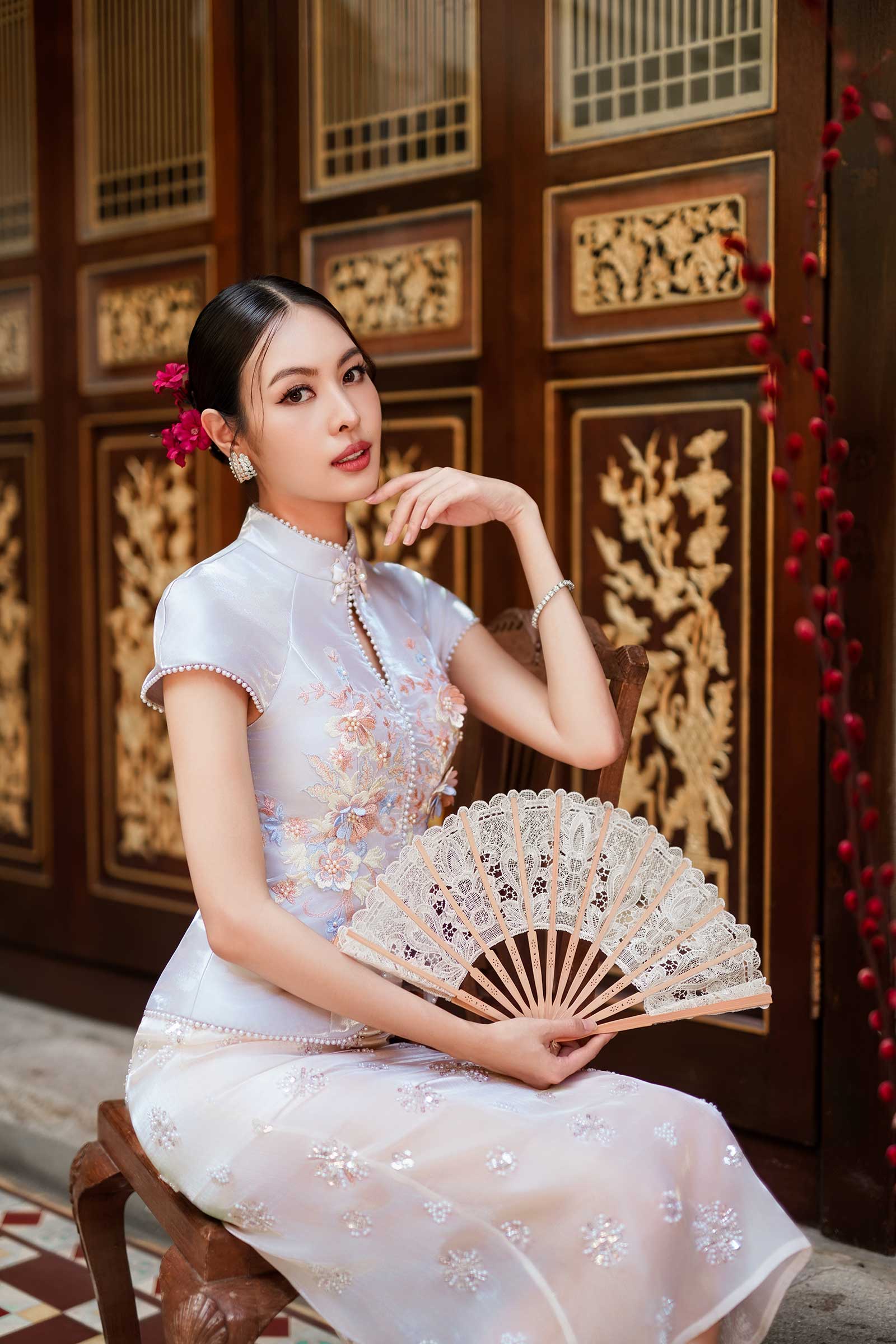 Pearl Blossom Skirt (Champagne)