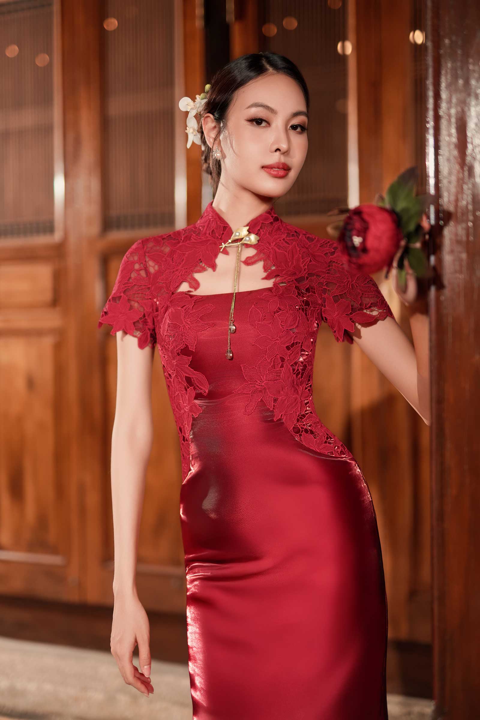 Valene Qipao (Ruby Red)
