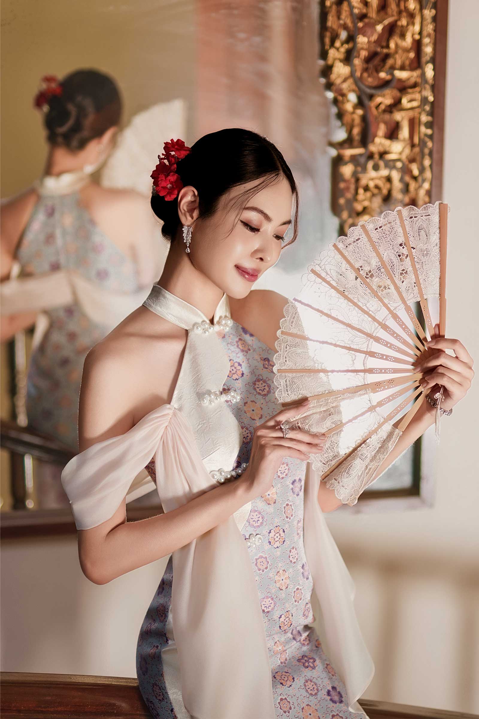 Aurora Blossom Qipao (Celeste)