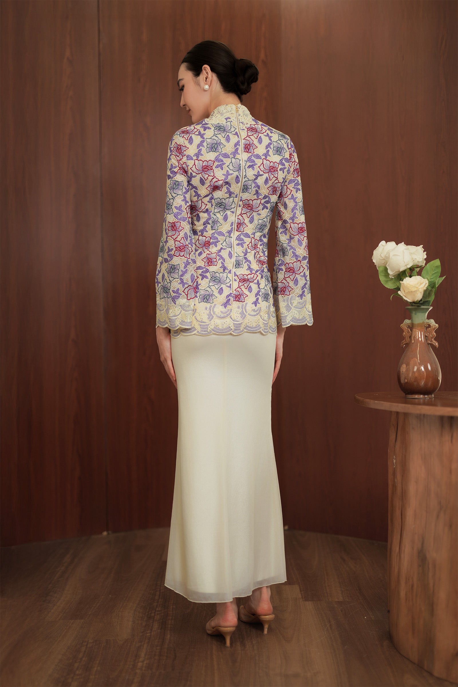 Éloise Demure Kebaya Set