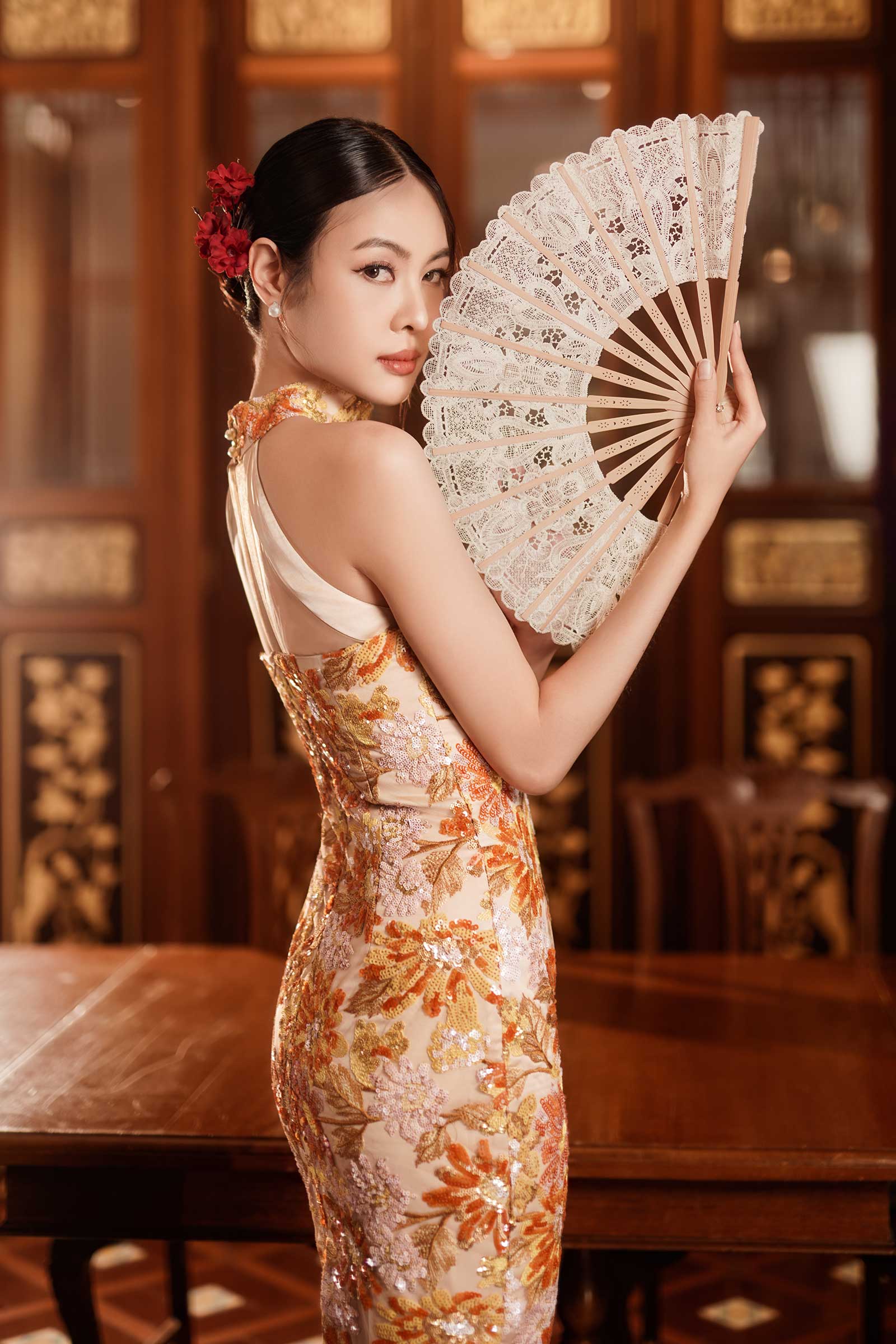 Jin Xuen Qipao (Gold)