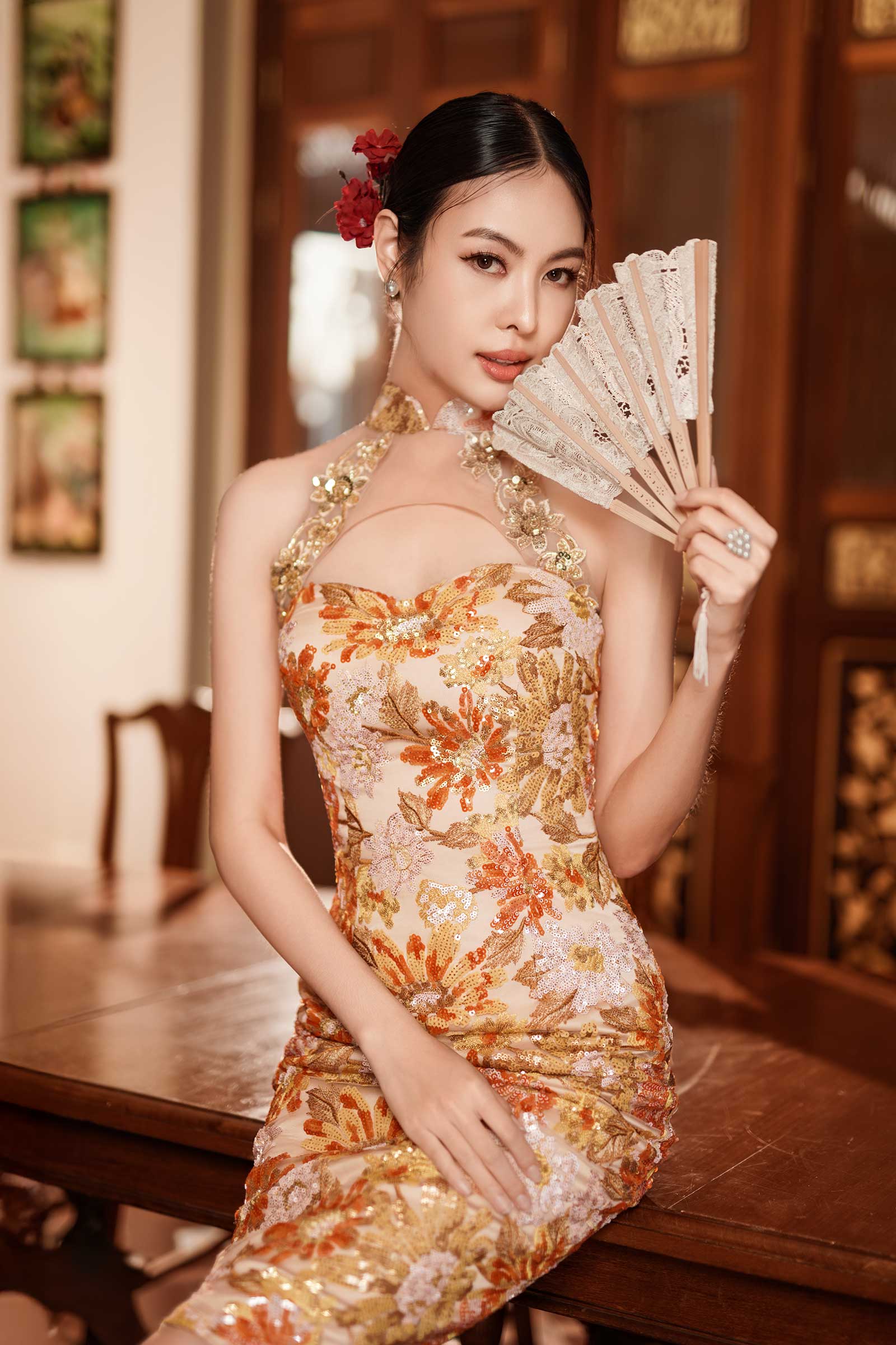 Jin Xuen Qipao (Gold)