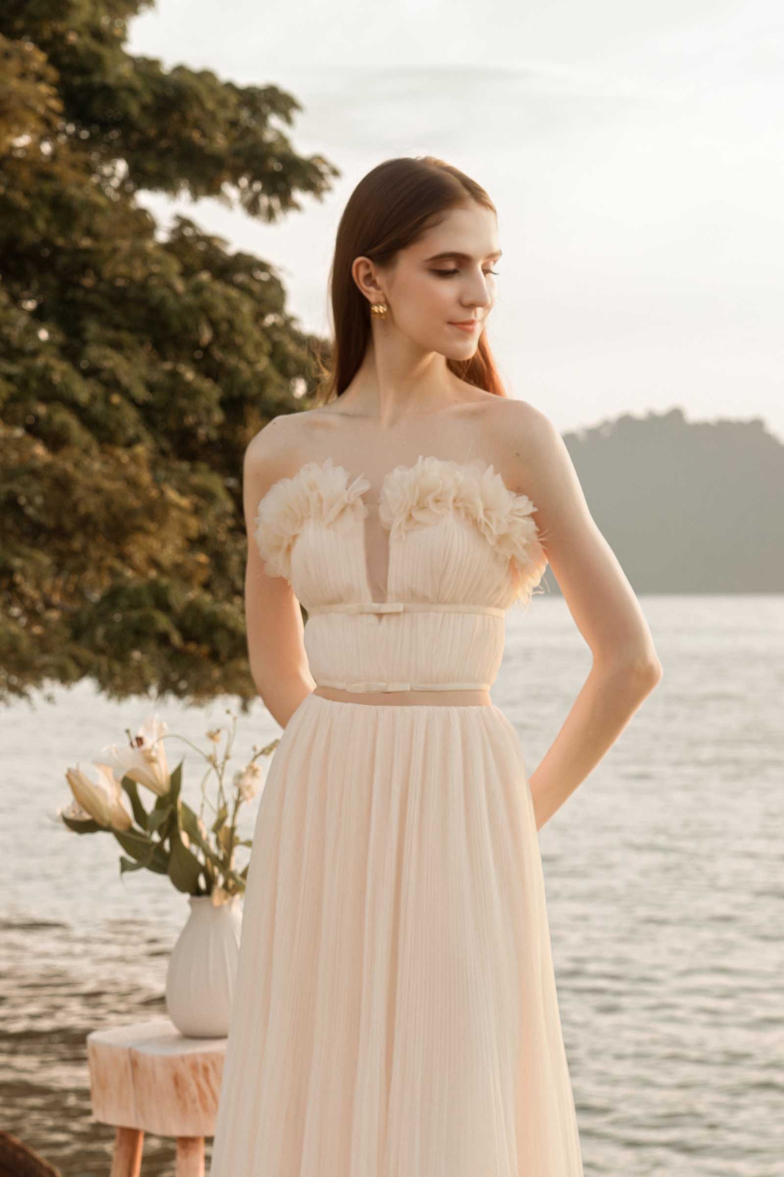 Diaveriale Corset Top (Cream)