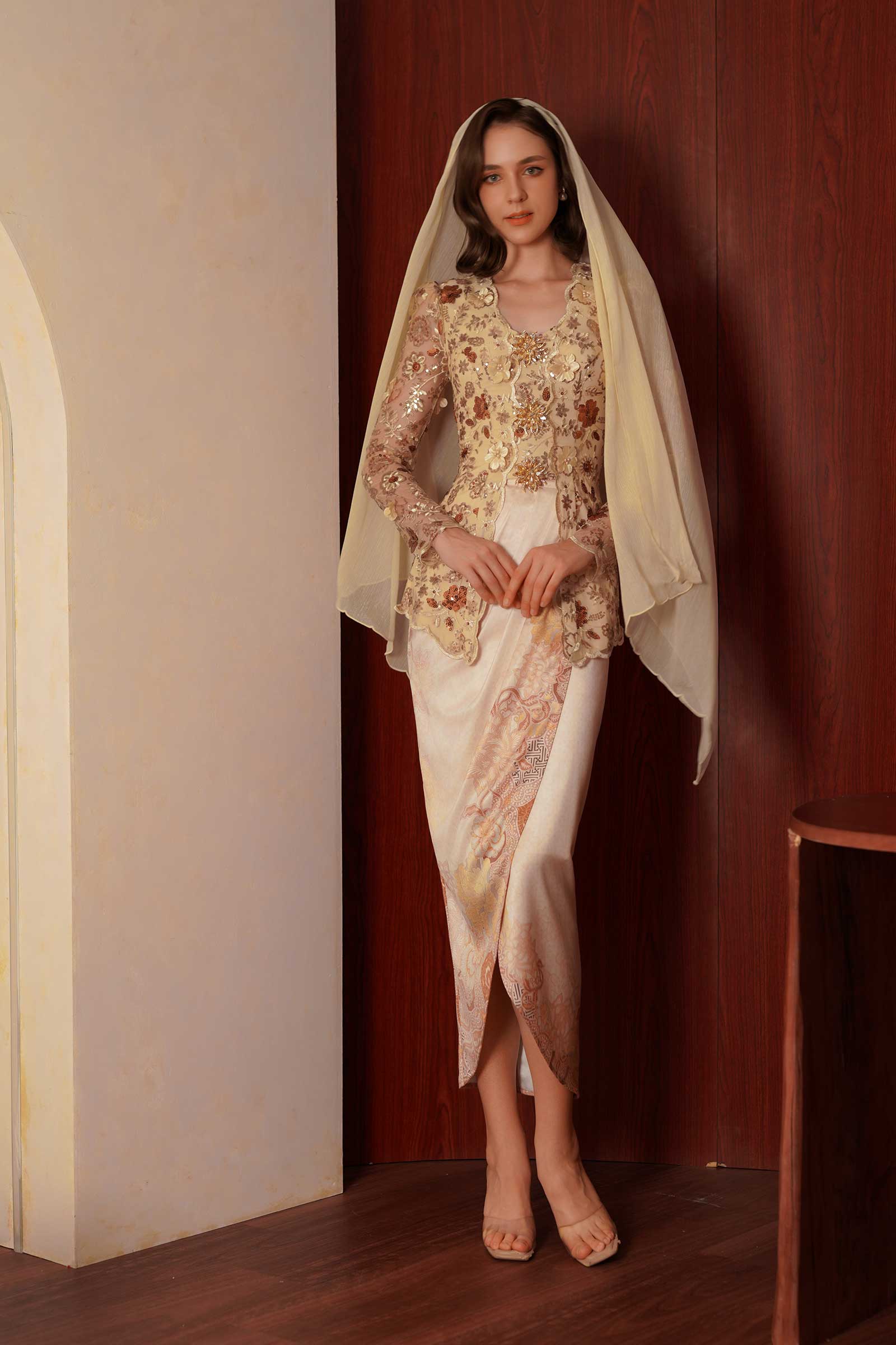 Sapphire Kebaya Top (Gold)