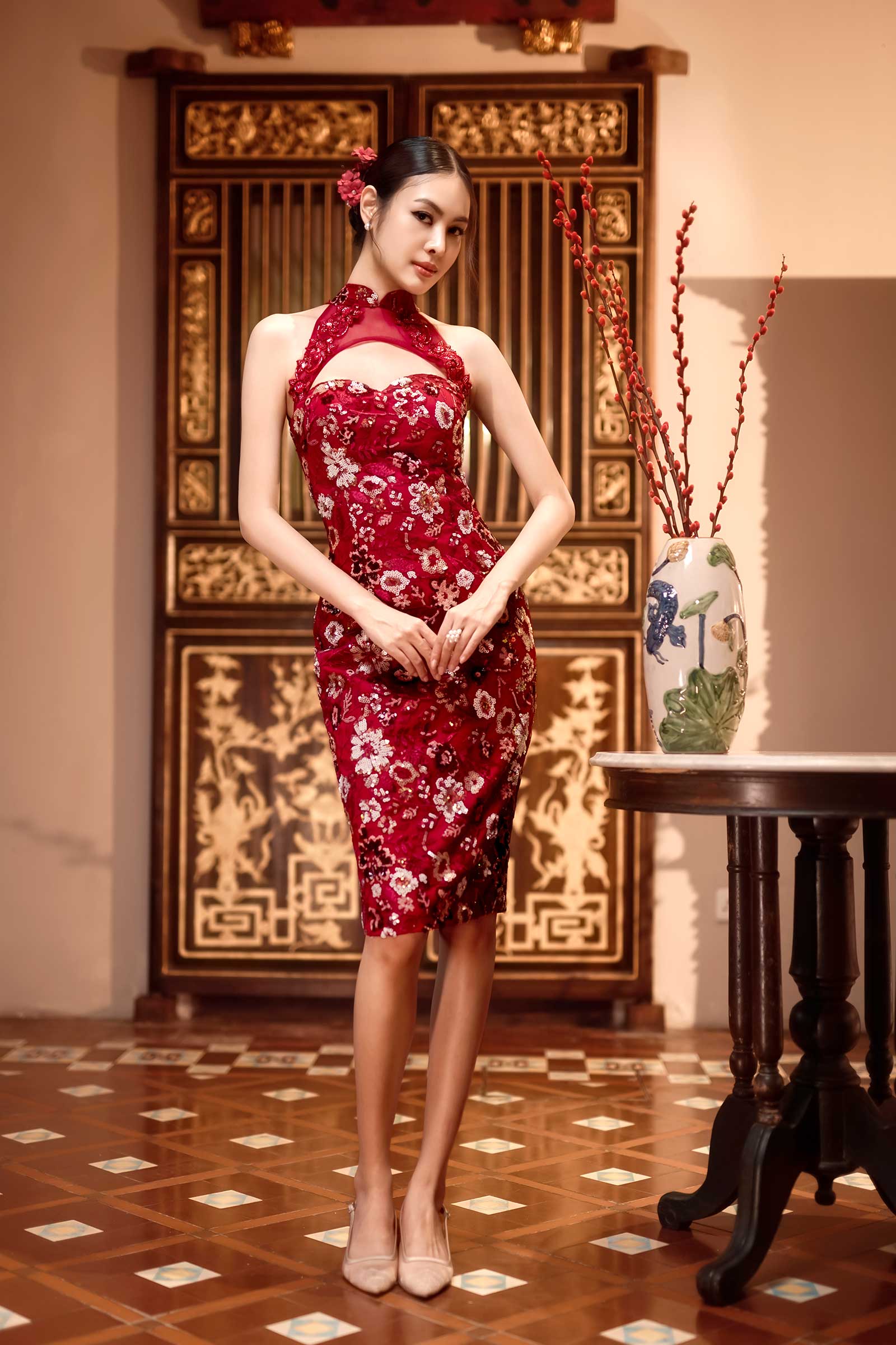 Jin Xuen Qipao (Ruby Red)