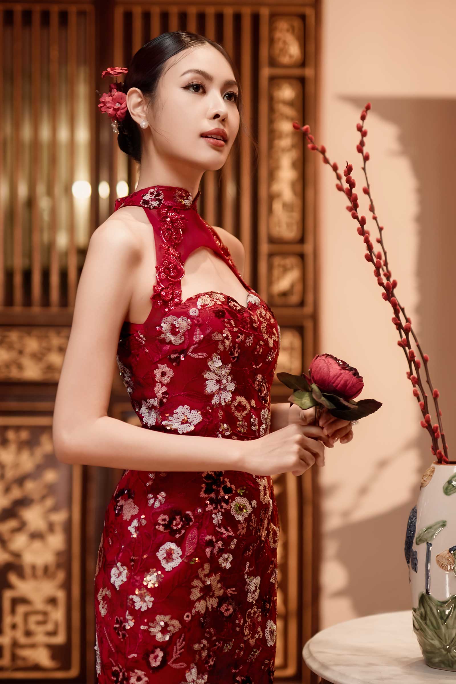 Jin Xuen Qipao (Ruby Red)