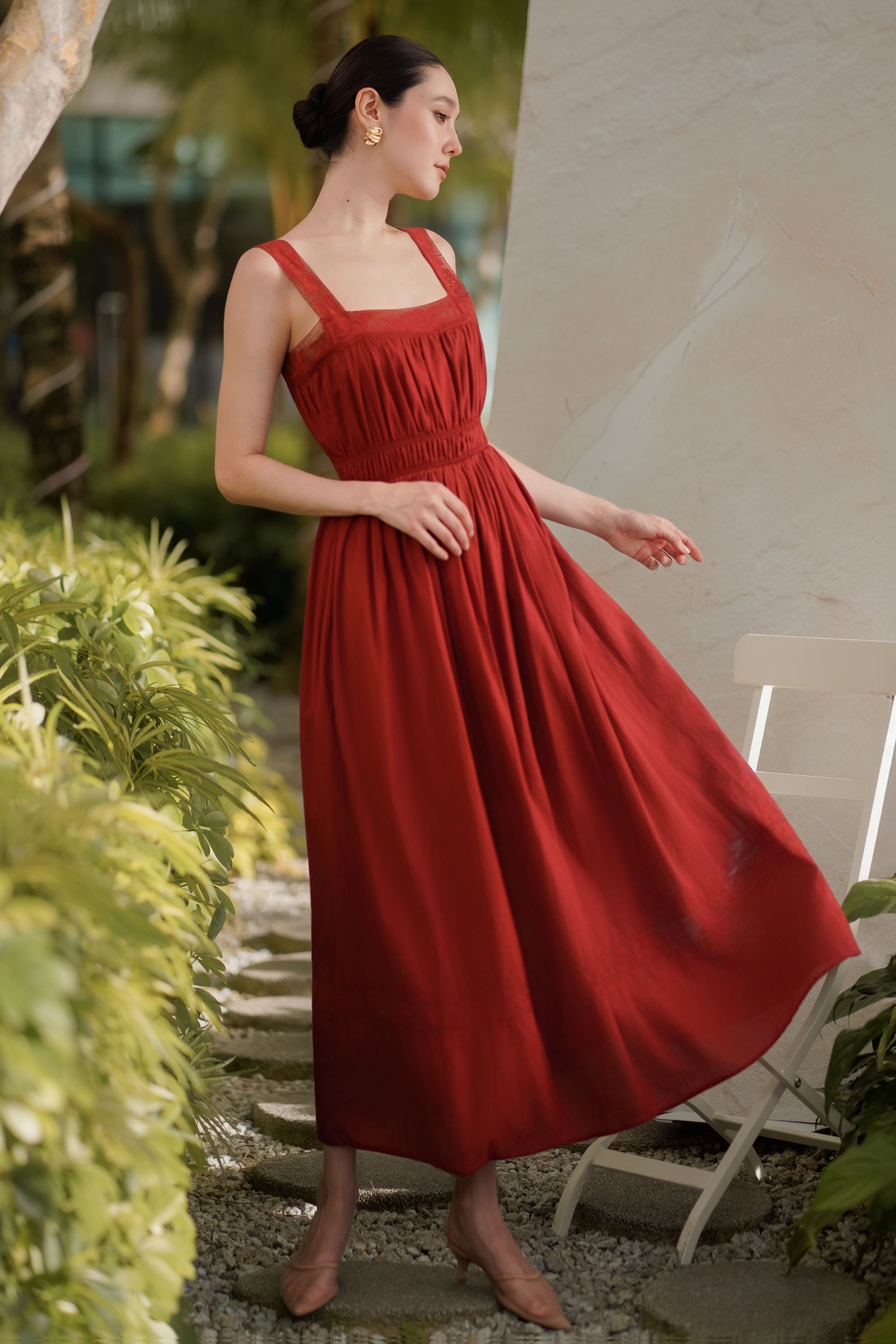 Delearis Dress (Maroon)