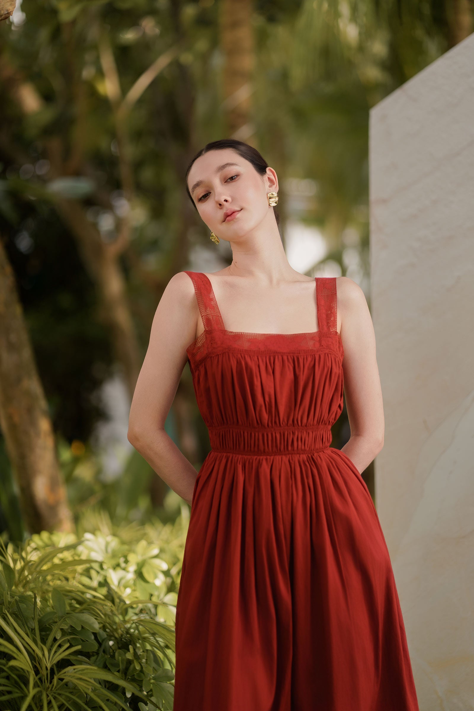 Delearis Dress (Maroon)