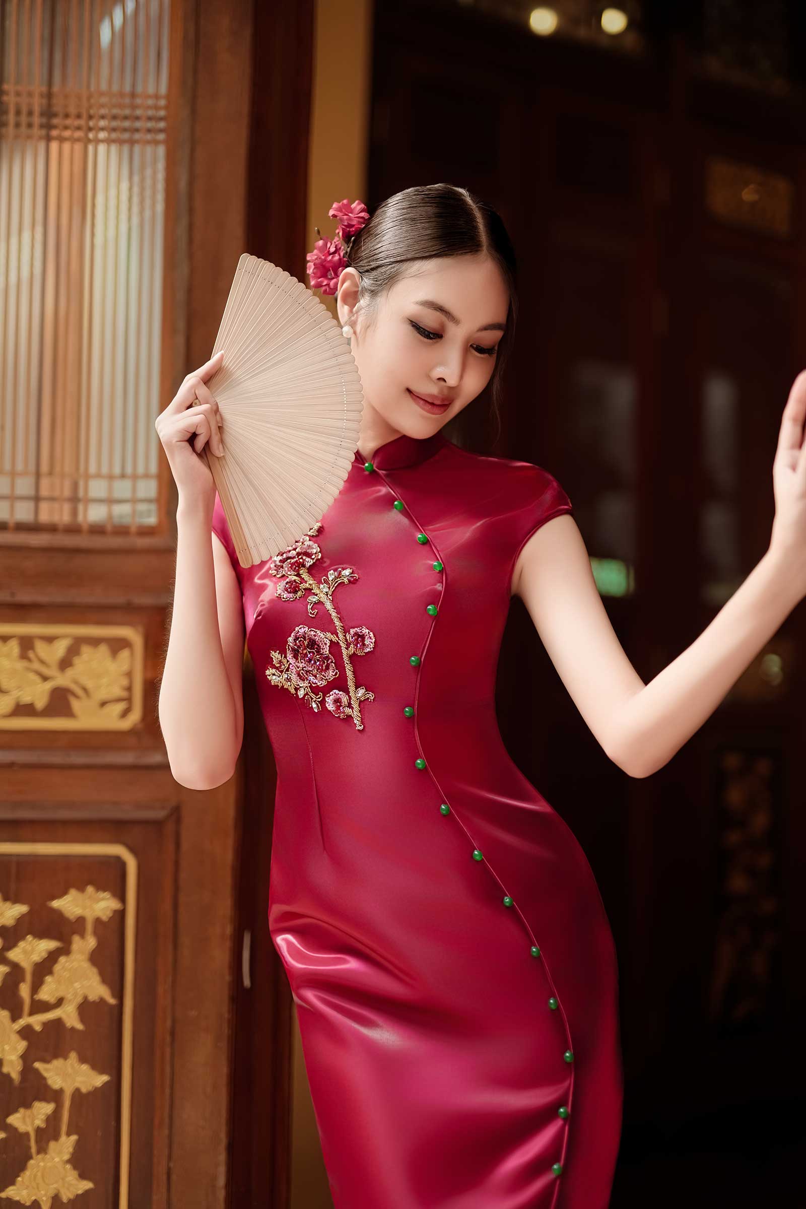 Peony Qipao (Maroon)