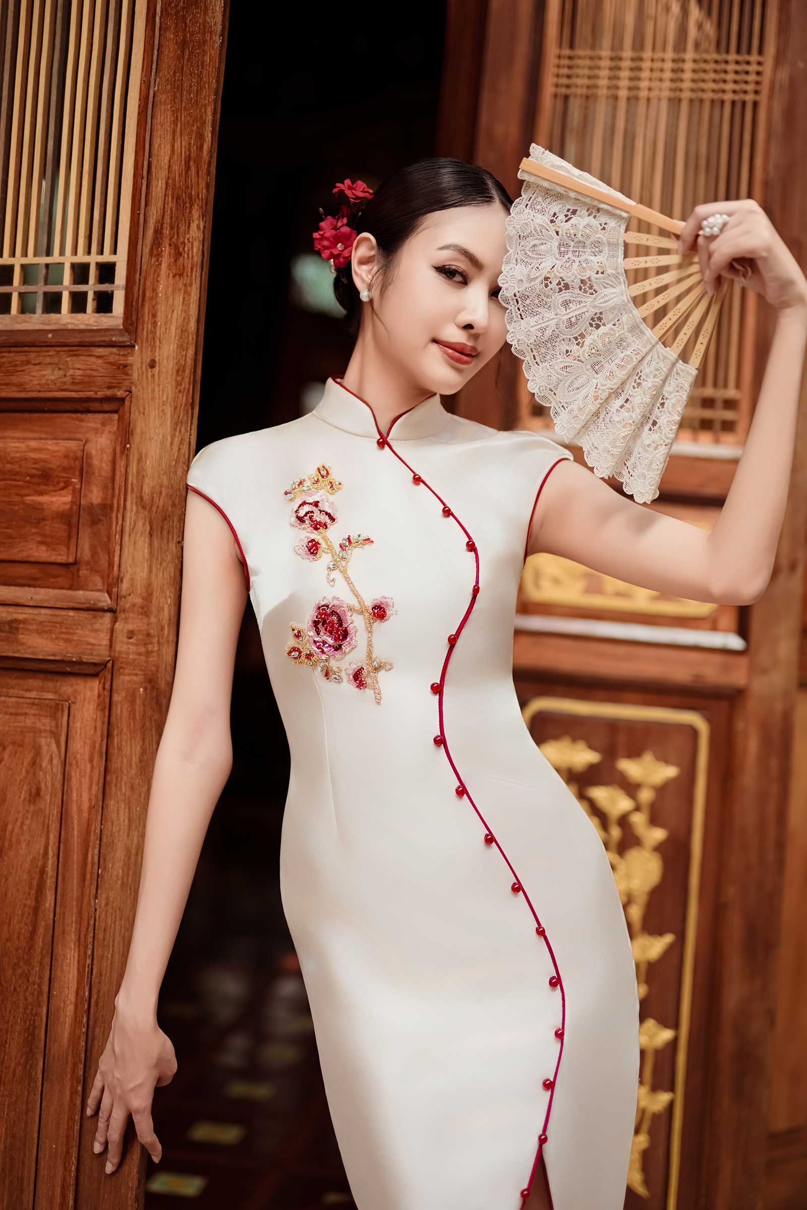 Peony Qipao (Champagne)