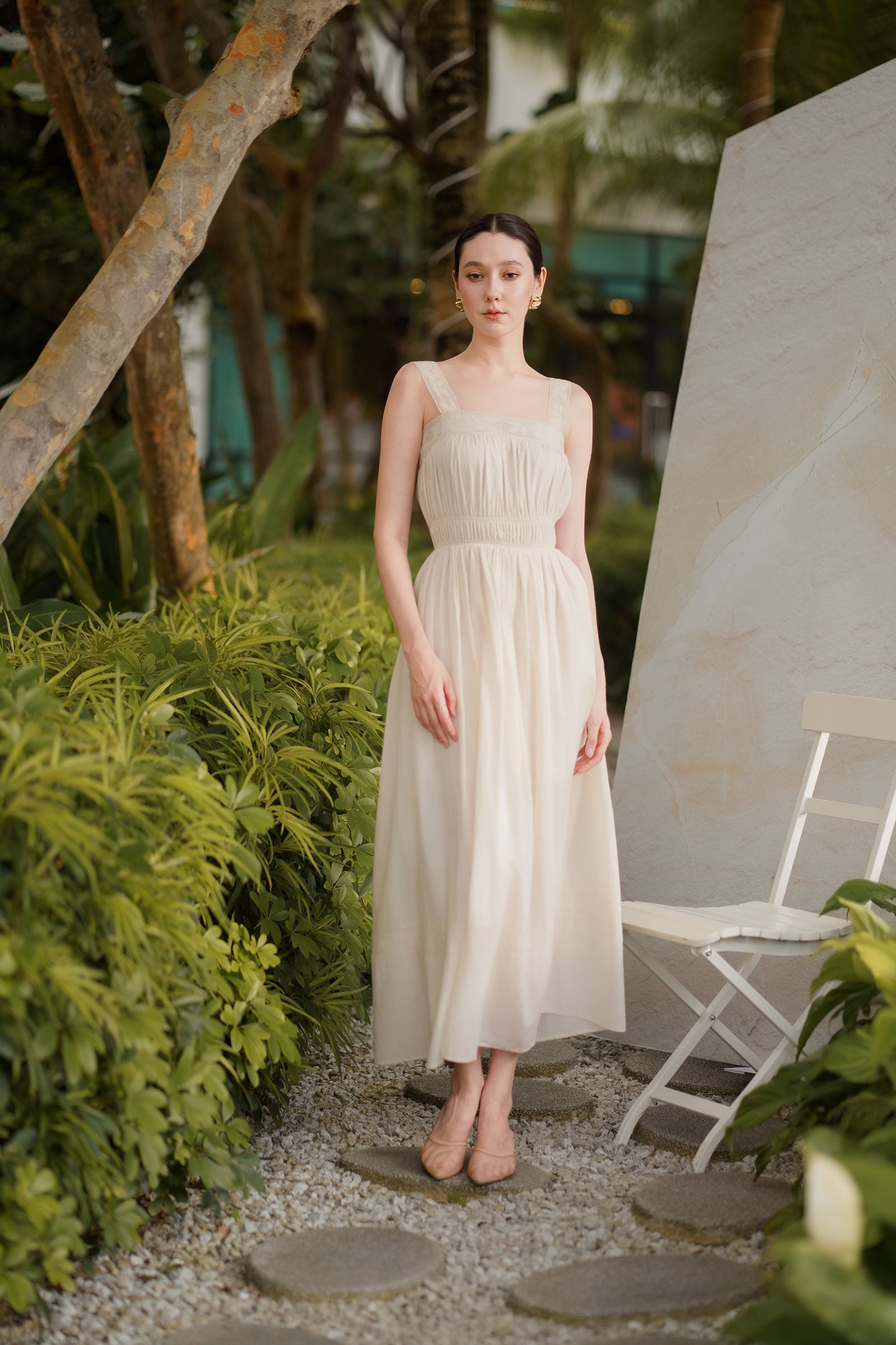 Delearis Dress (Ivory)