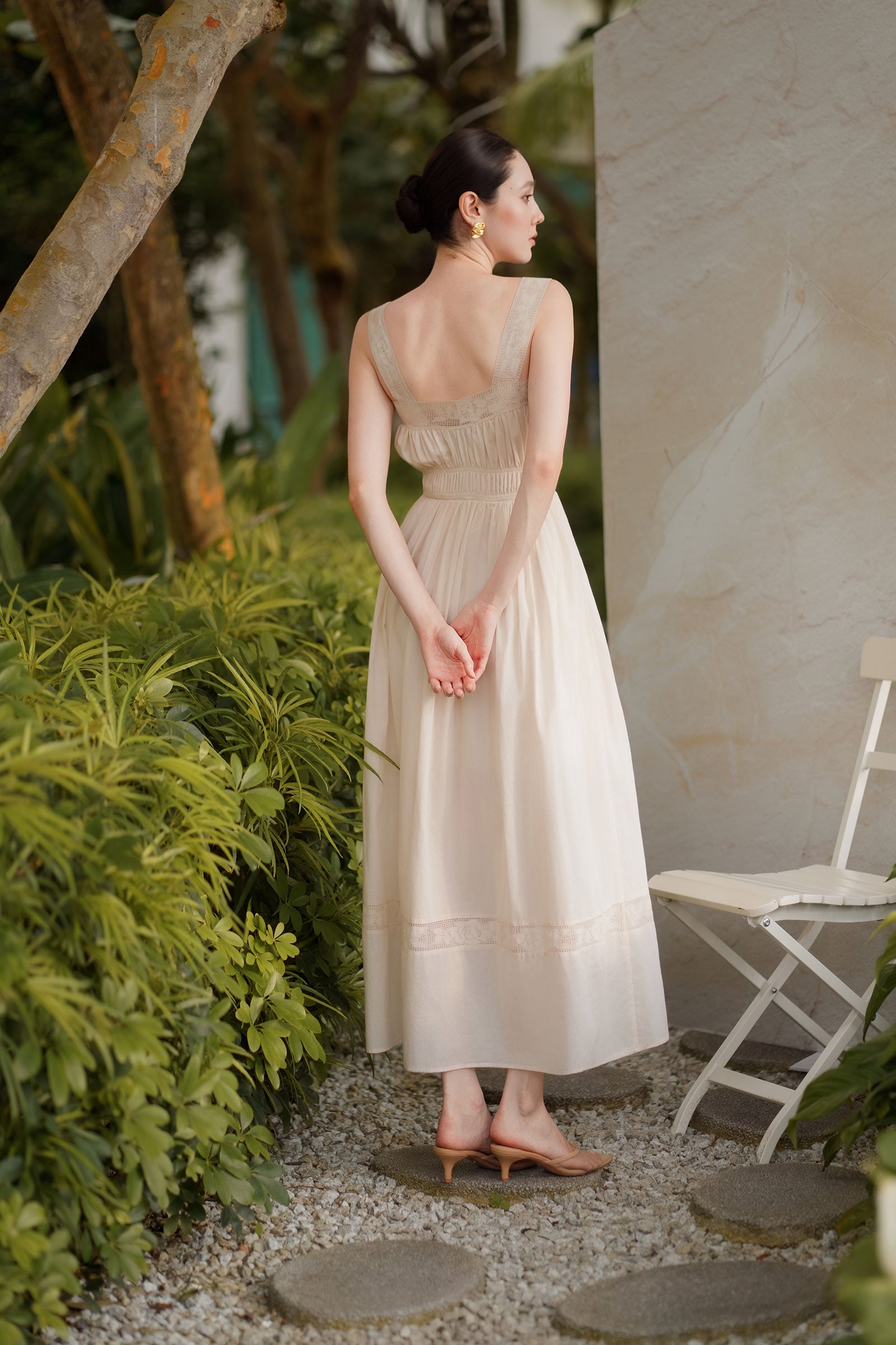 Delearis Dress (Ivory)