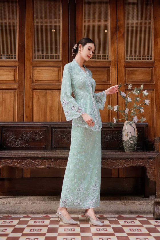 Sofea Kebaya Top (Mint Green)