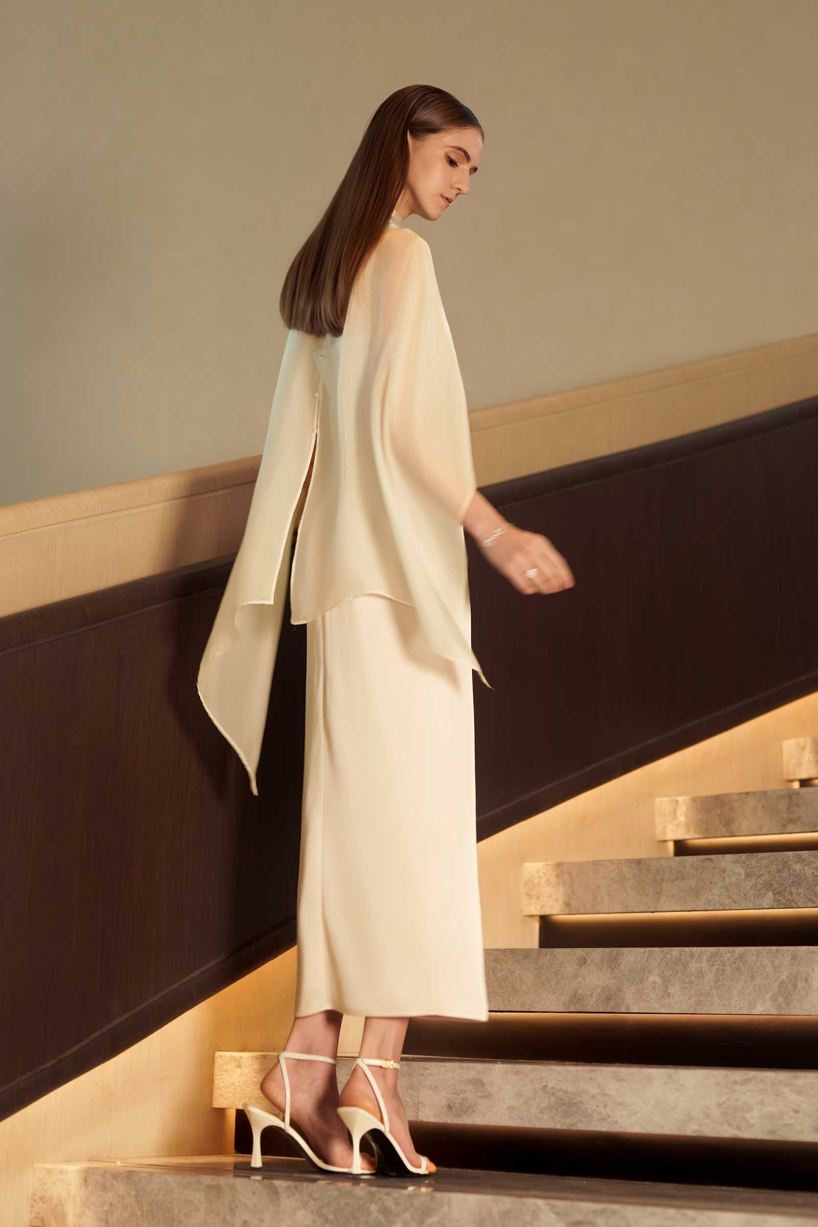 Delaris Dress (Champagne)