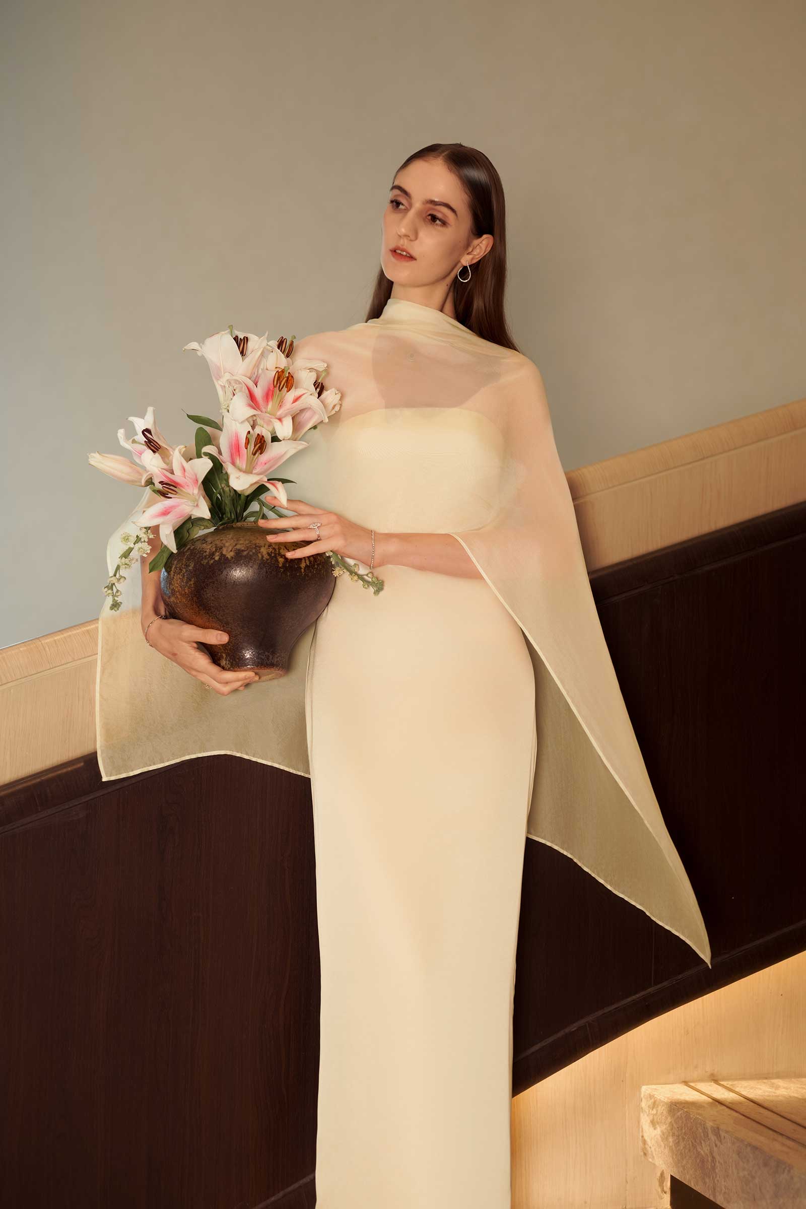 Elaris Multiway Silk Cape (Cream) (NON RETURNABLE)