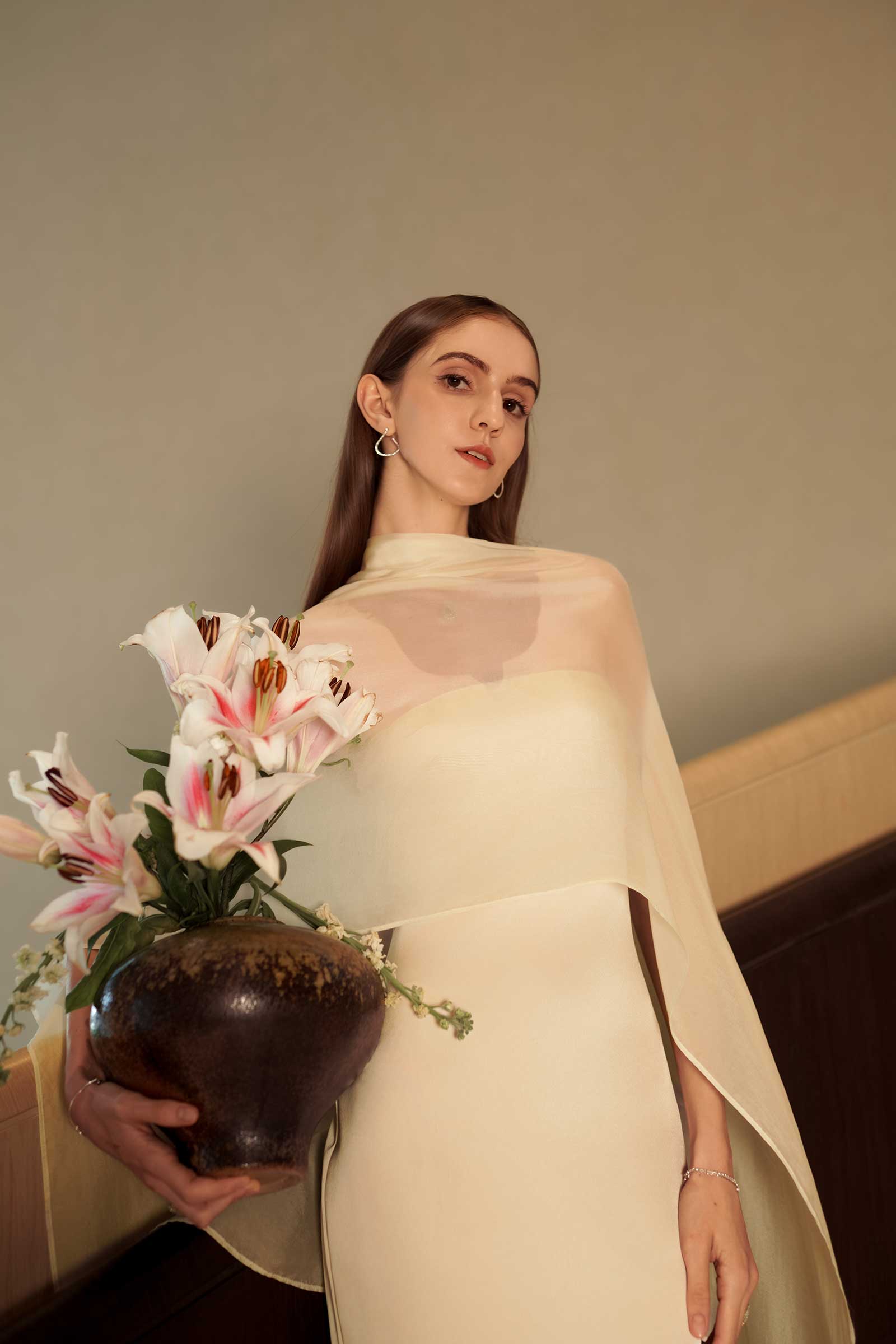 Elaris Multiway Silk Cape (Cream) (NON RETURNABLE)